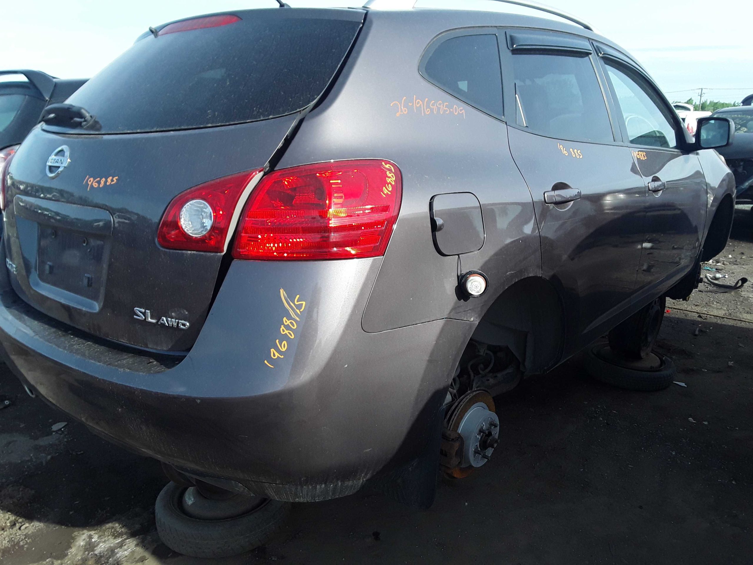 NISSAN ROGUE 2009
