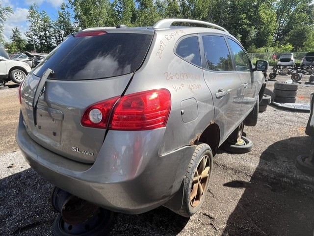 NISSAN ROGUE 2009