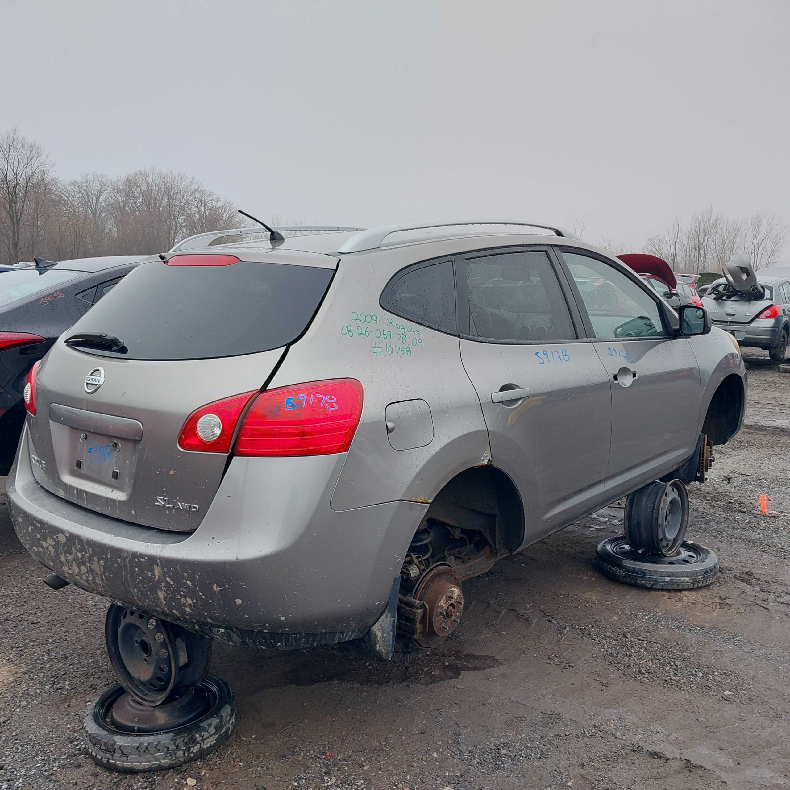 NISSAN ROGUE 2009