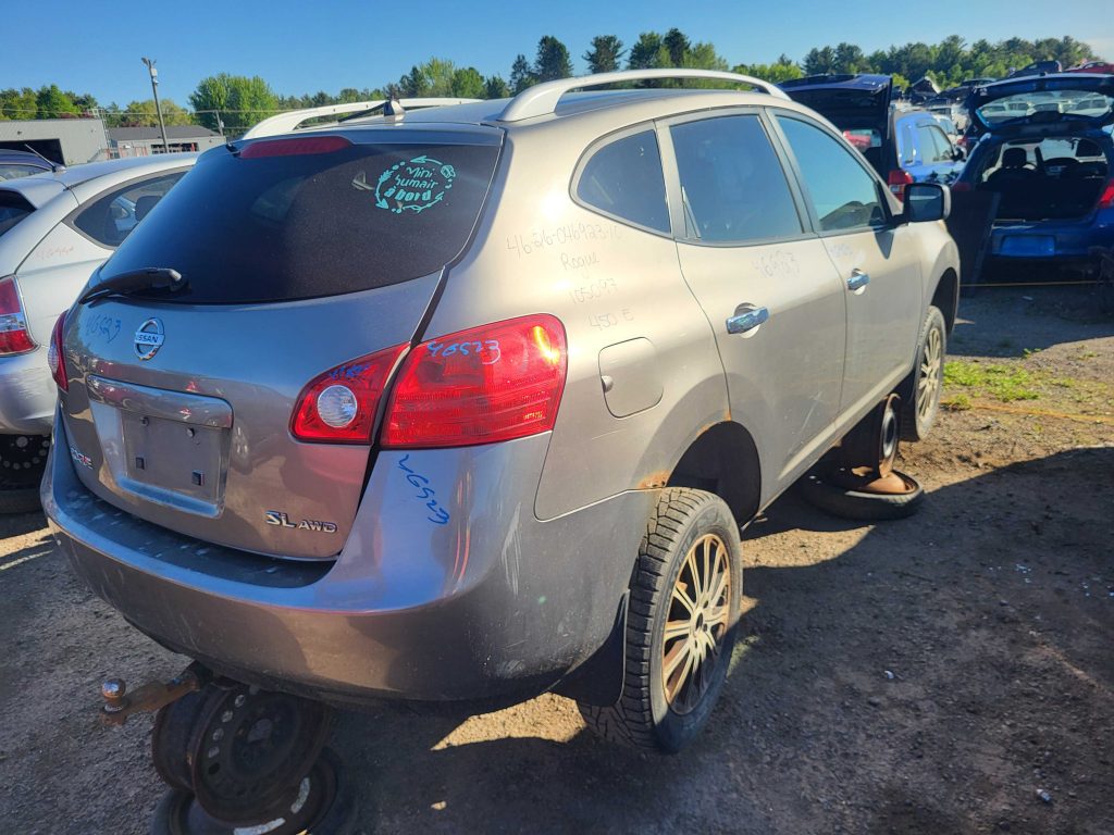 NISSAN ROGUE 2010