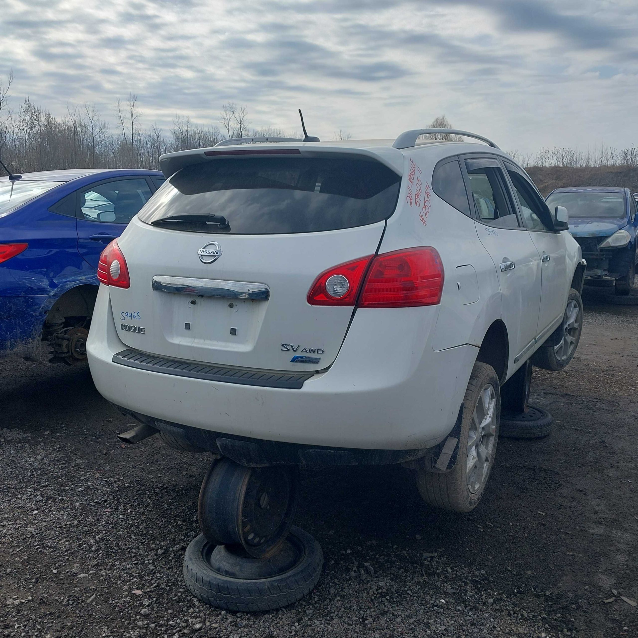 NISSAN ROGUE 2011