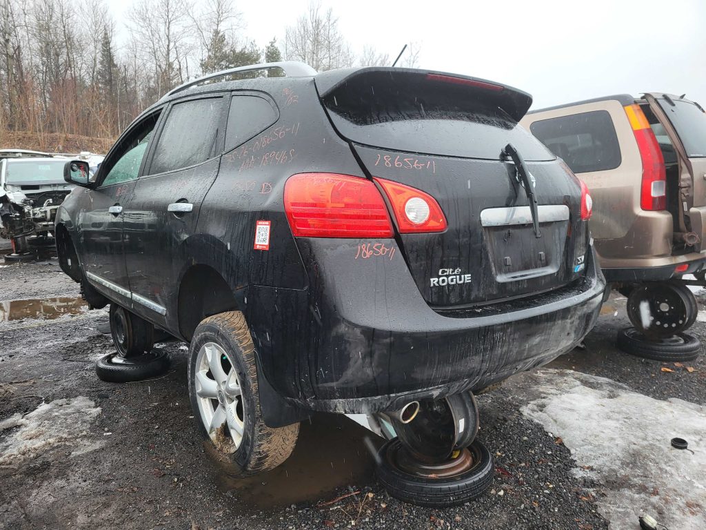 NISSAN ROGUE 2011