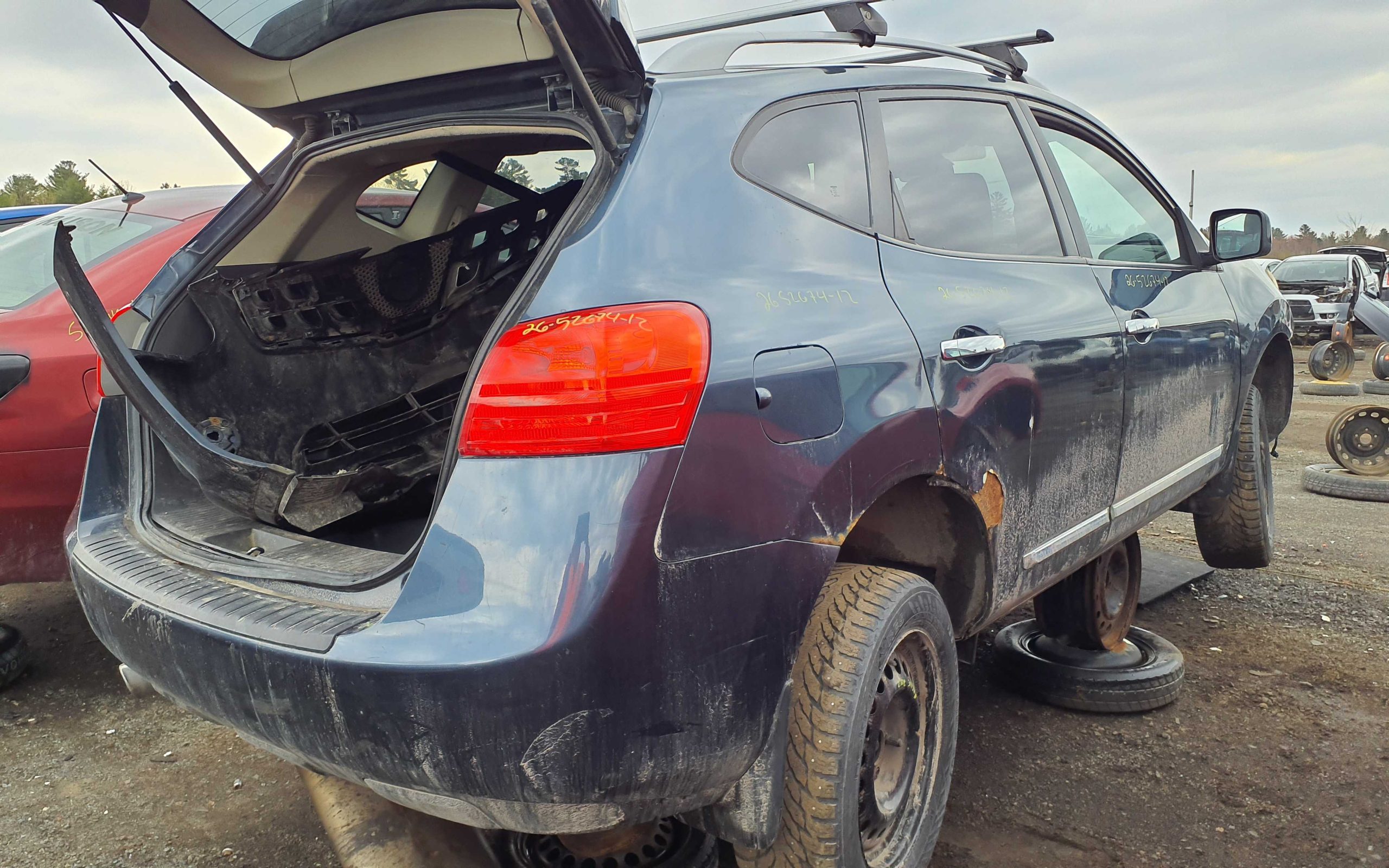 NISSAN ROGUE 2012