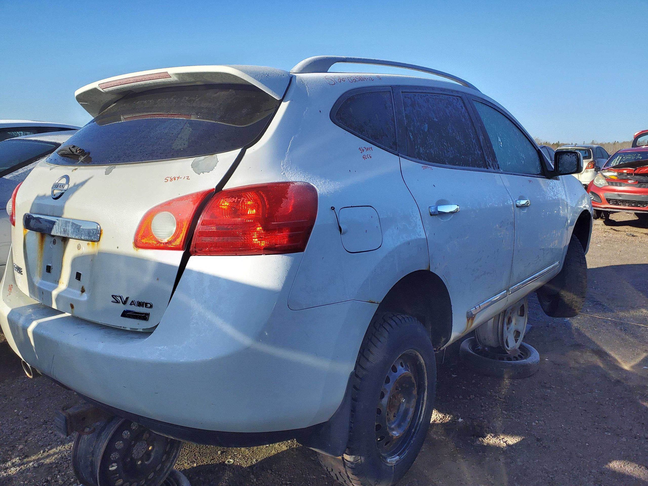 NISSAN ROGUE 2012