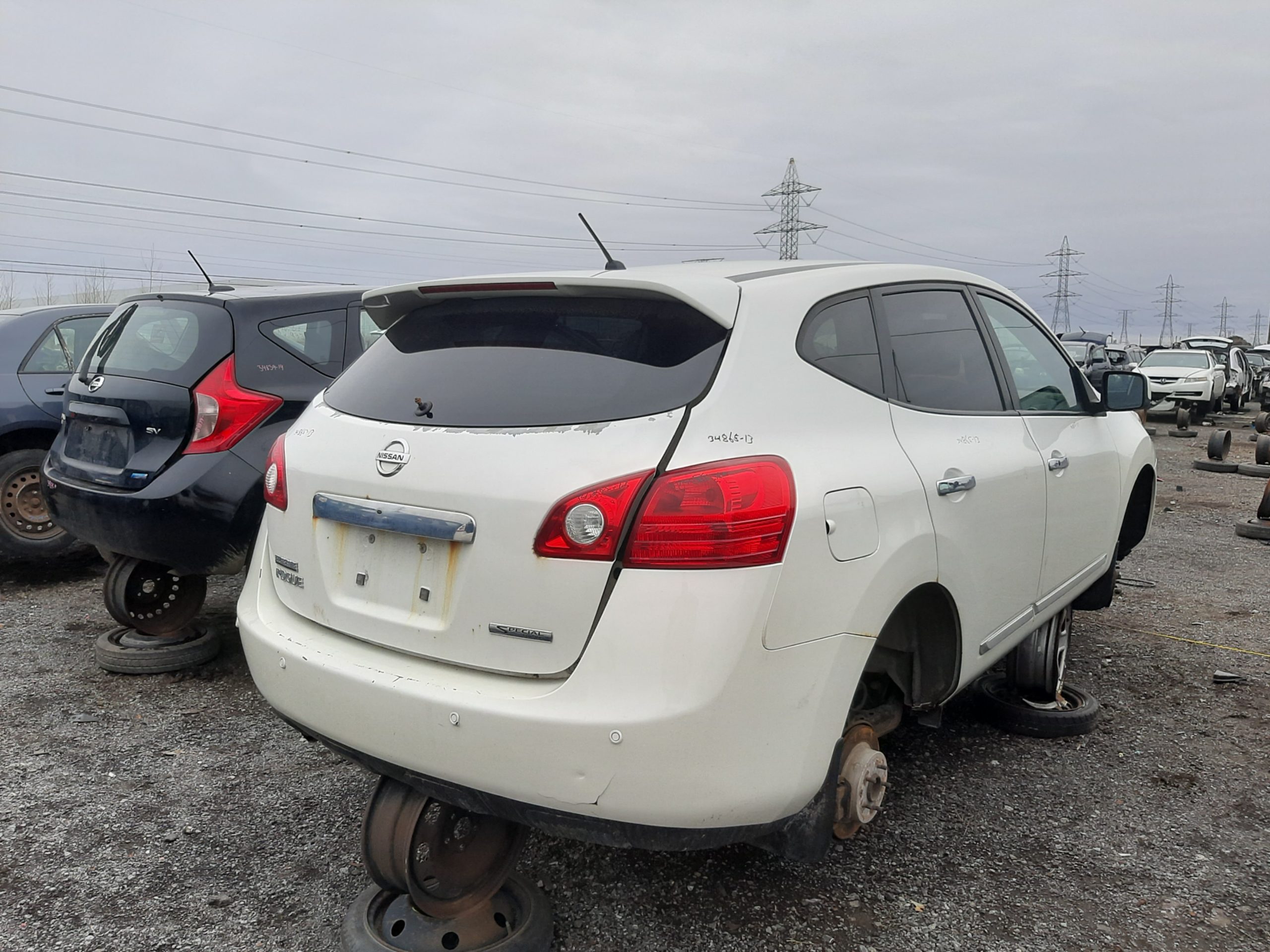 NISSAN ROGUE 2013