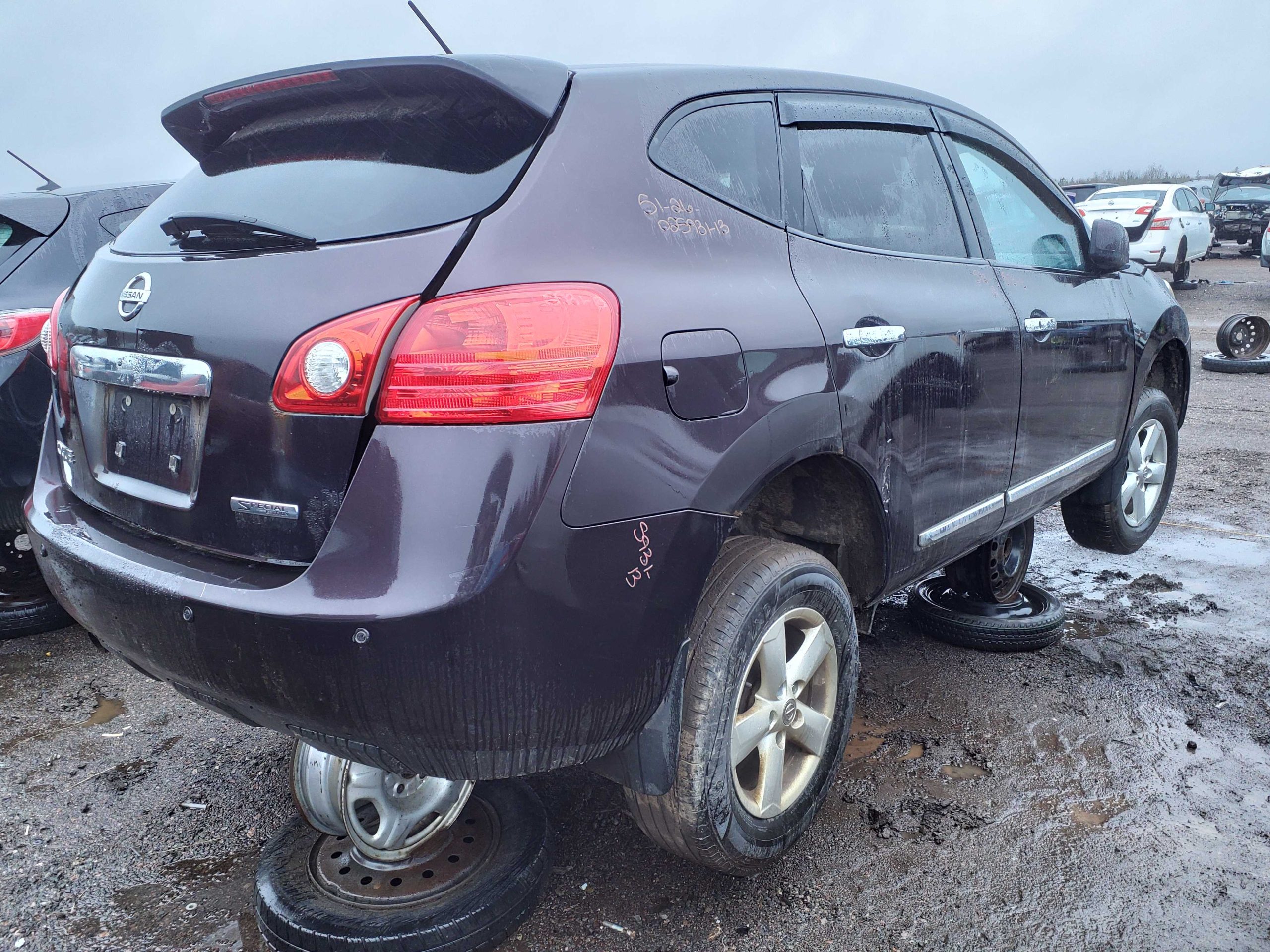 NISSAN ROGUE 2013