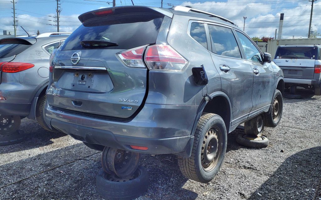 NISSAN ROGUE 2014