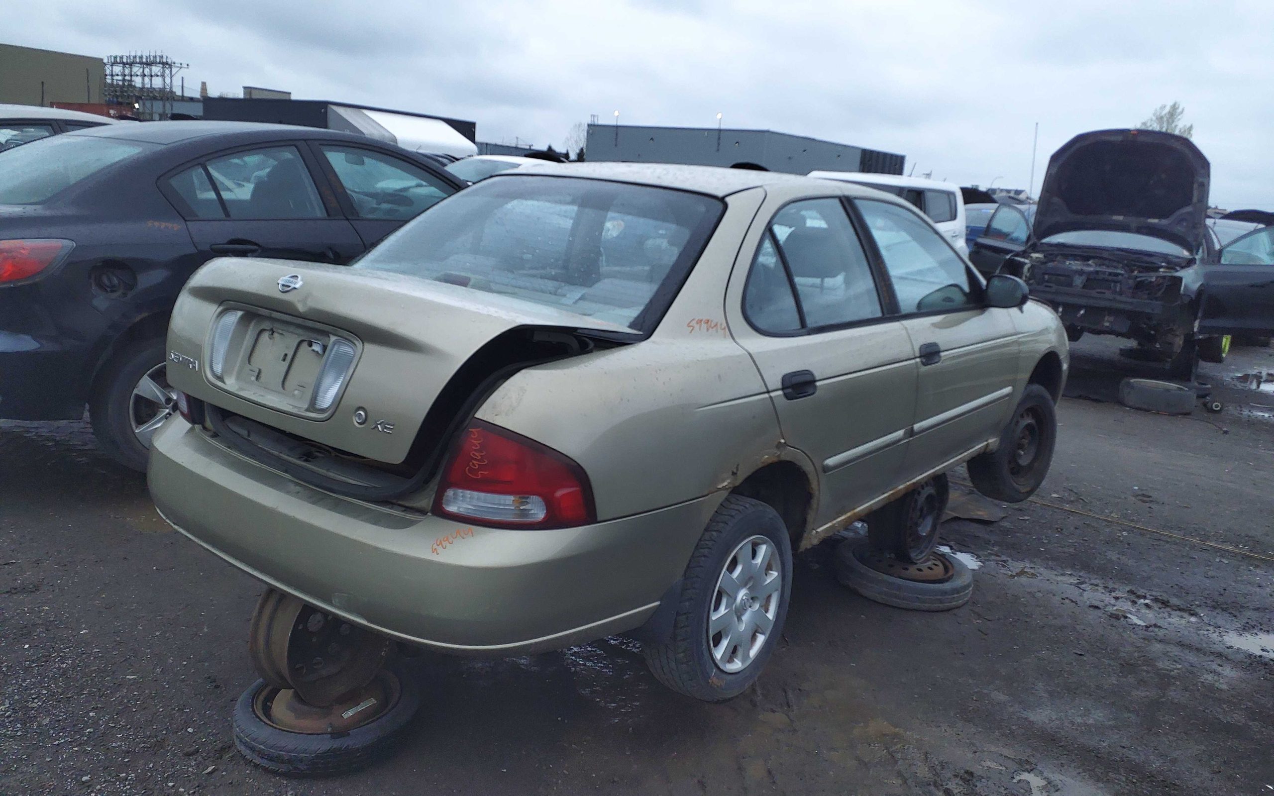 NISSAN SENTRA 2001