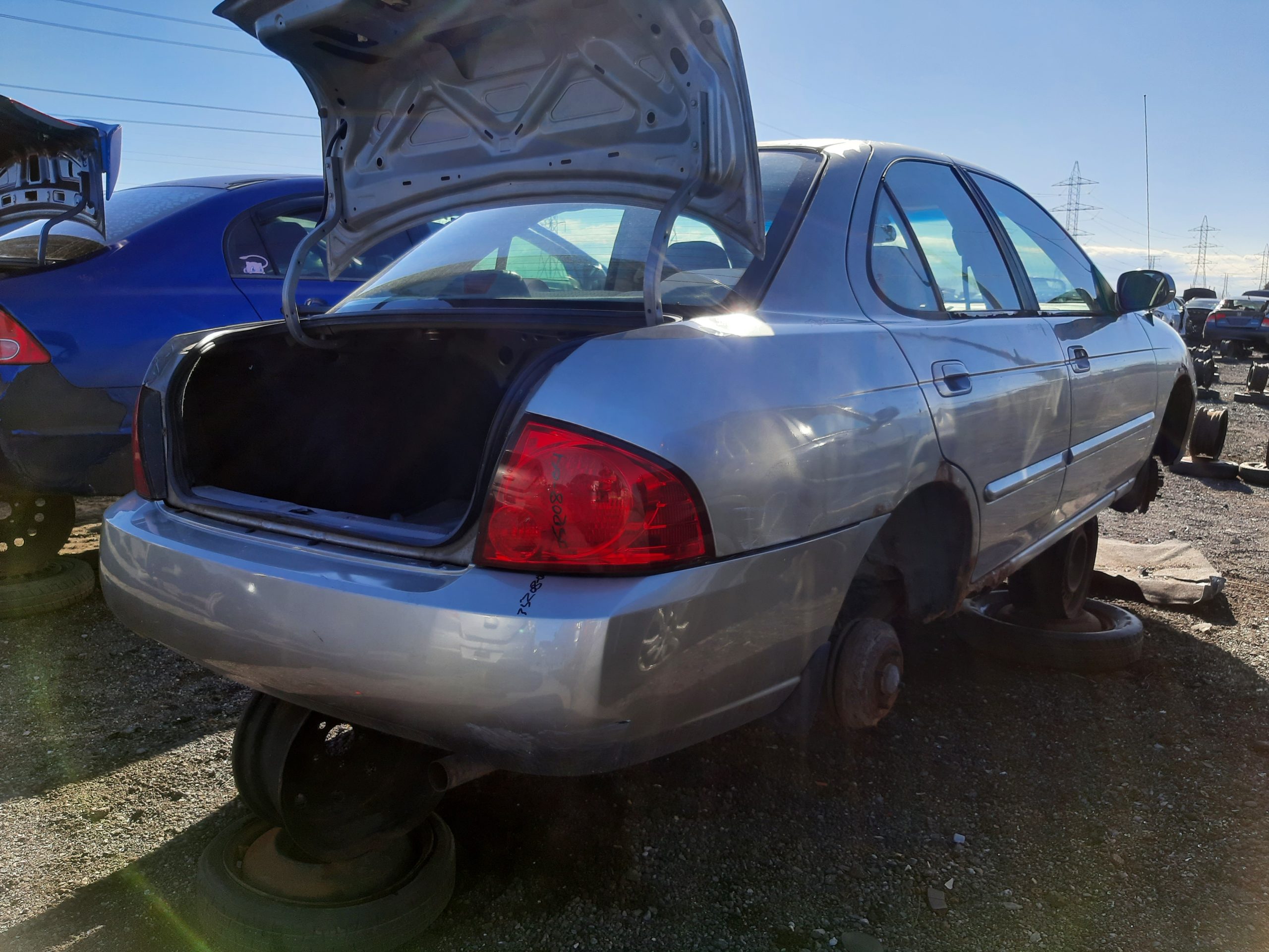 NISSAN SENTRA 2004