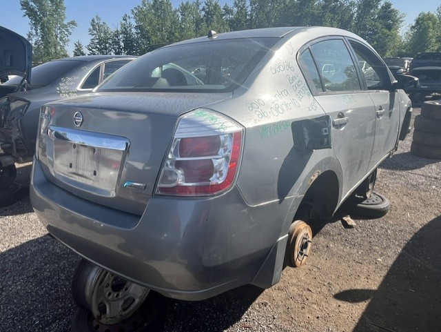NISSAN SENTRA 2010