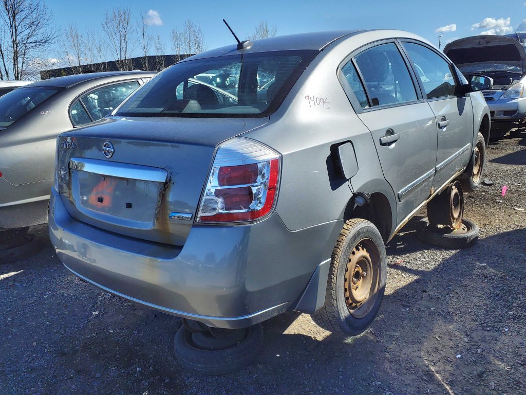 NISSAN SENTRA 2010