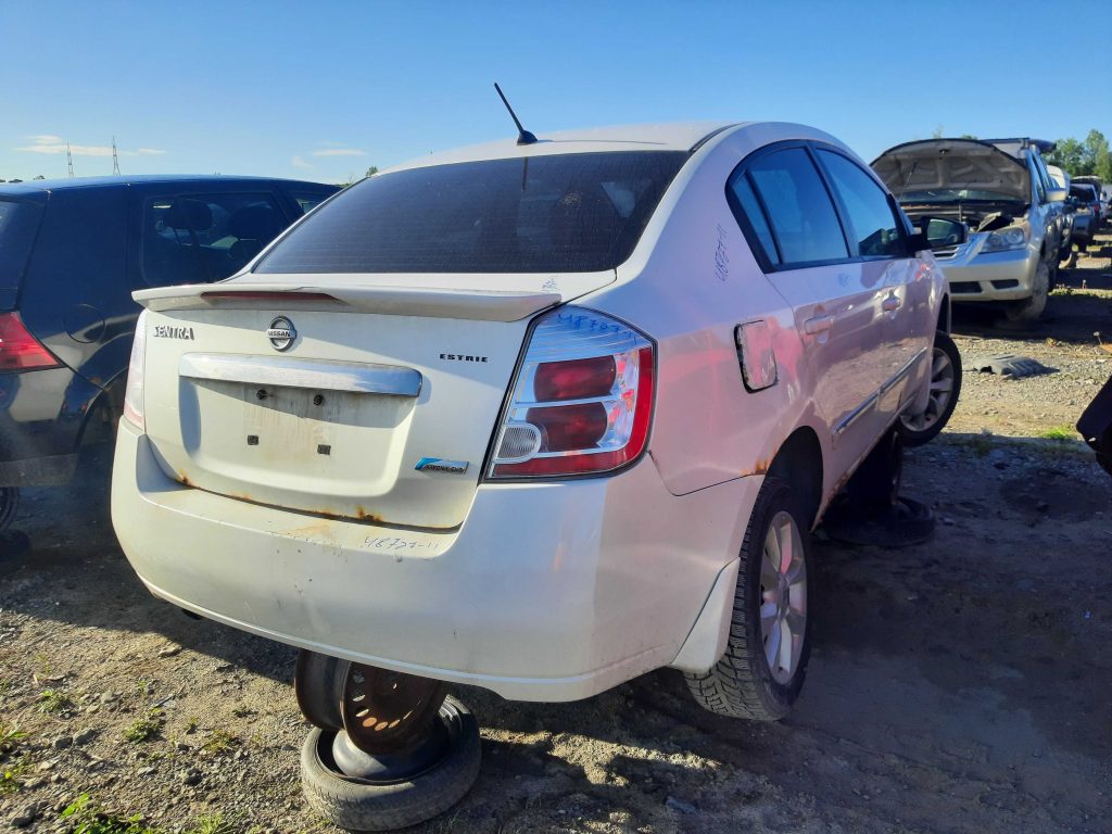 NISSAN SENTRA 2011