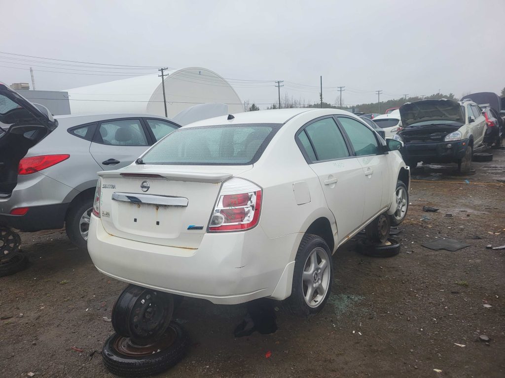 NISSAN SENTRA 2011