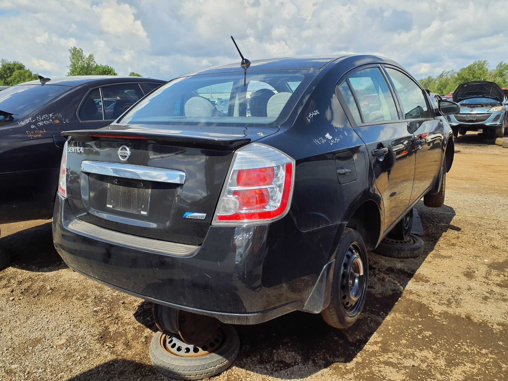 NISSAN SENTRA 2011