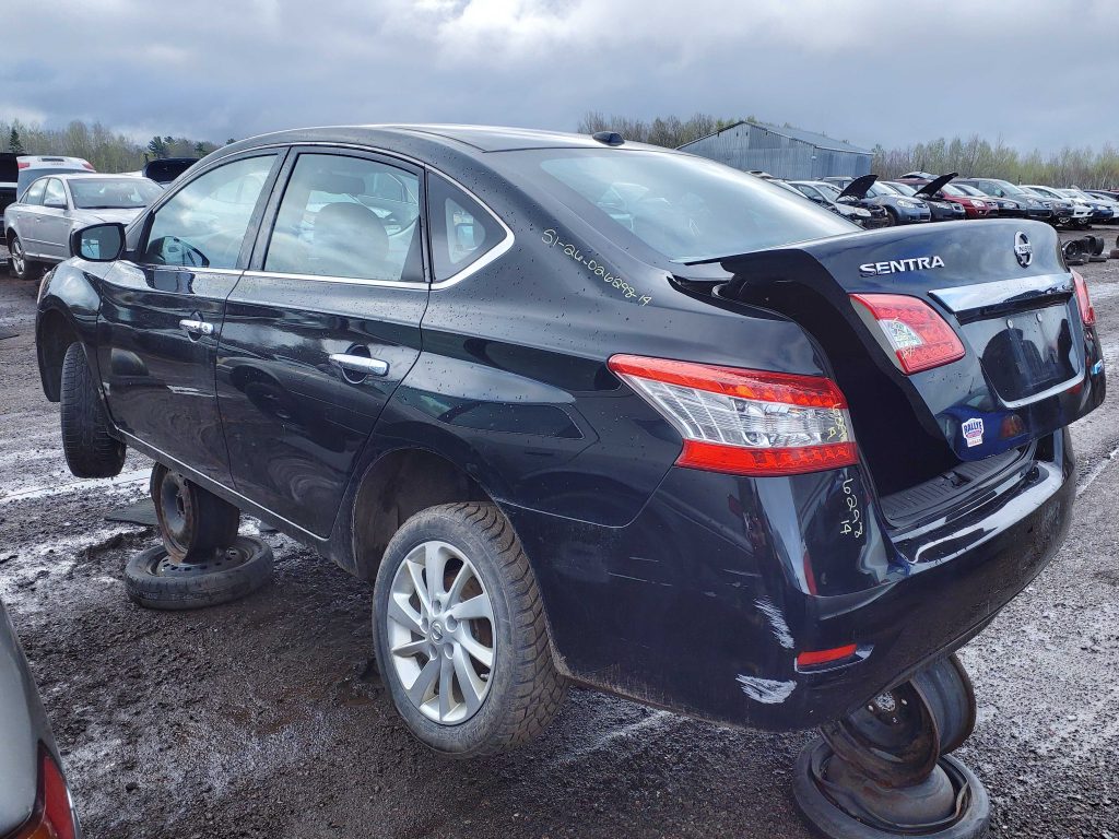 NISSAN SENTRA 2014