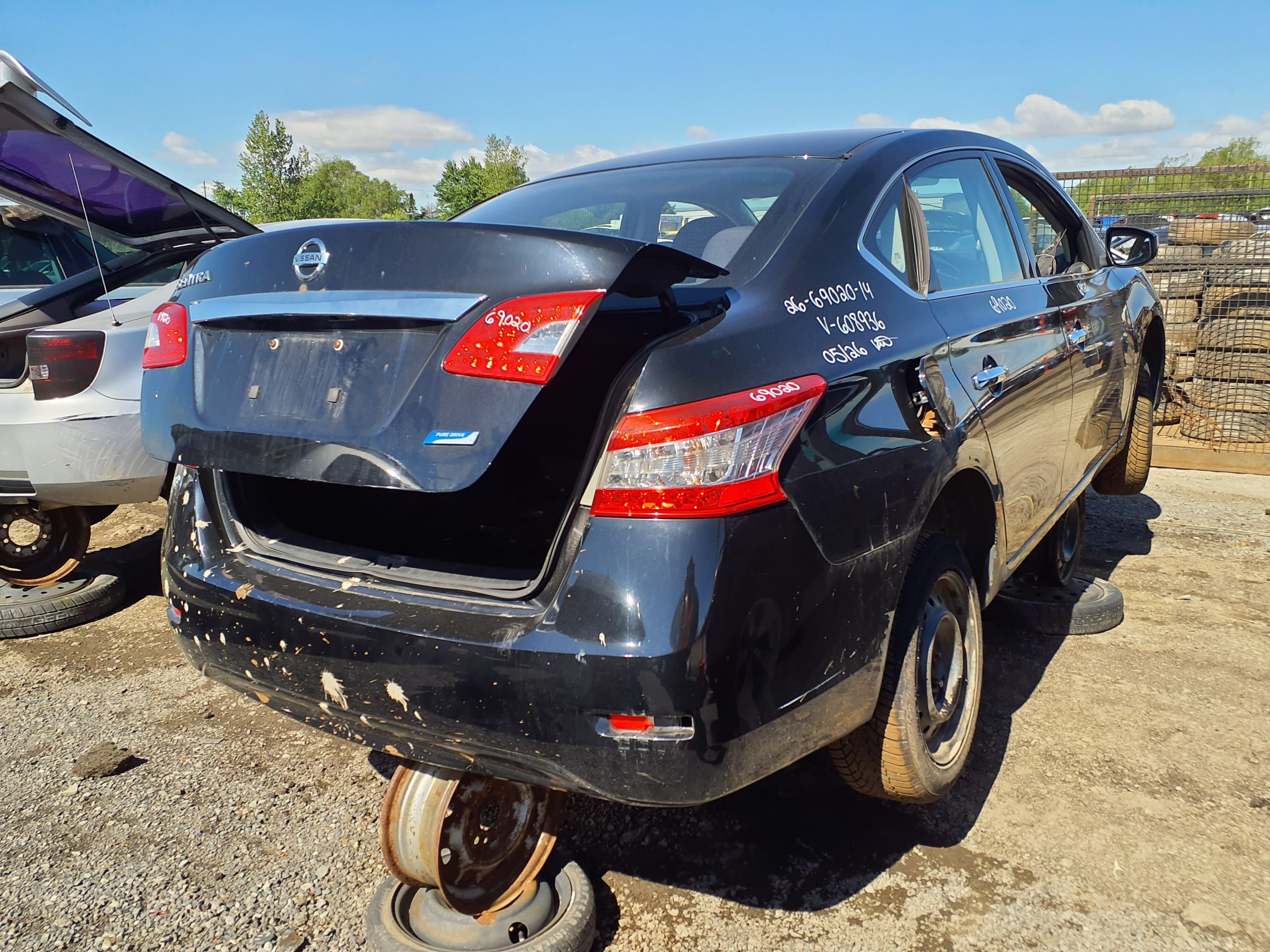 NISSAN SENTRA 2014