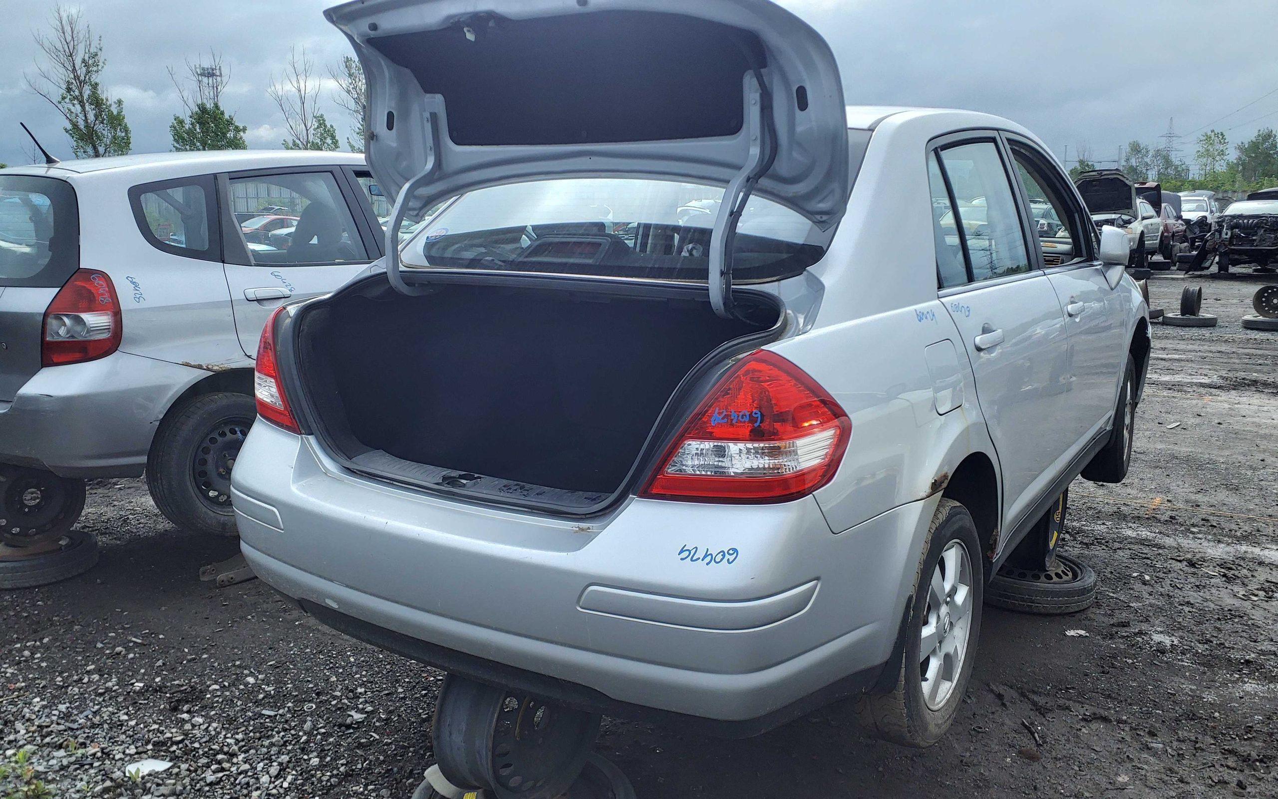 NISSAN VERSA 2007