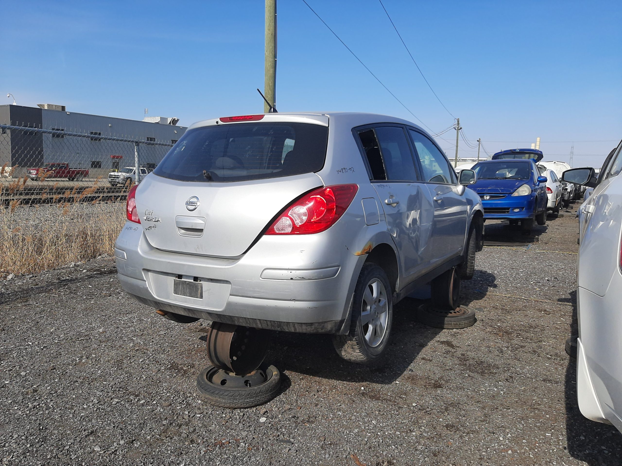 NISSAN VERSA 2007