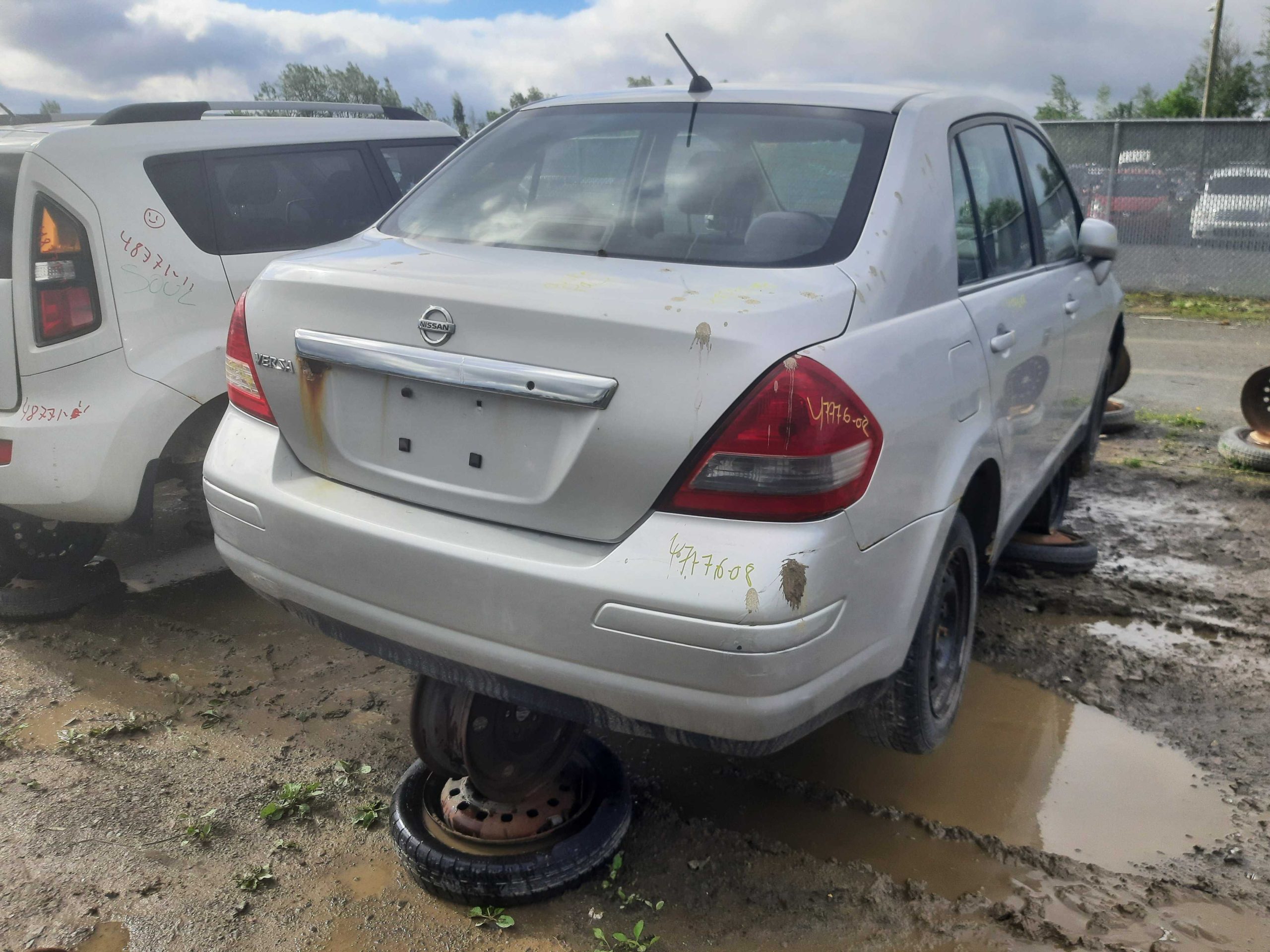 NISSAN VERSA 2008