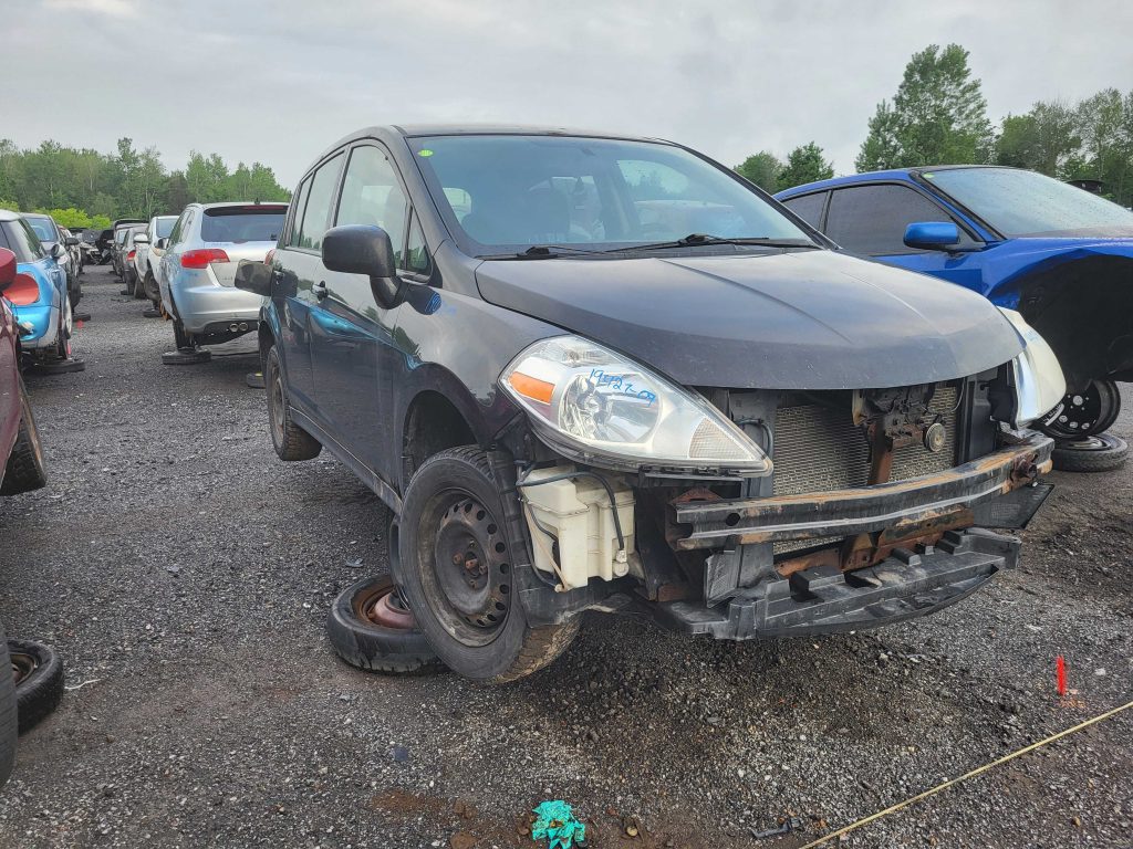 NISSAN VERSA 2009