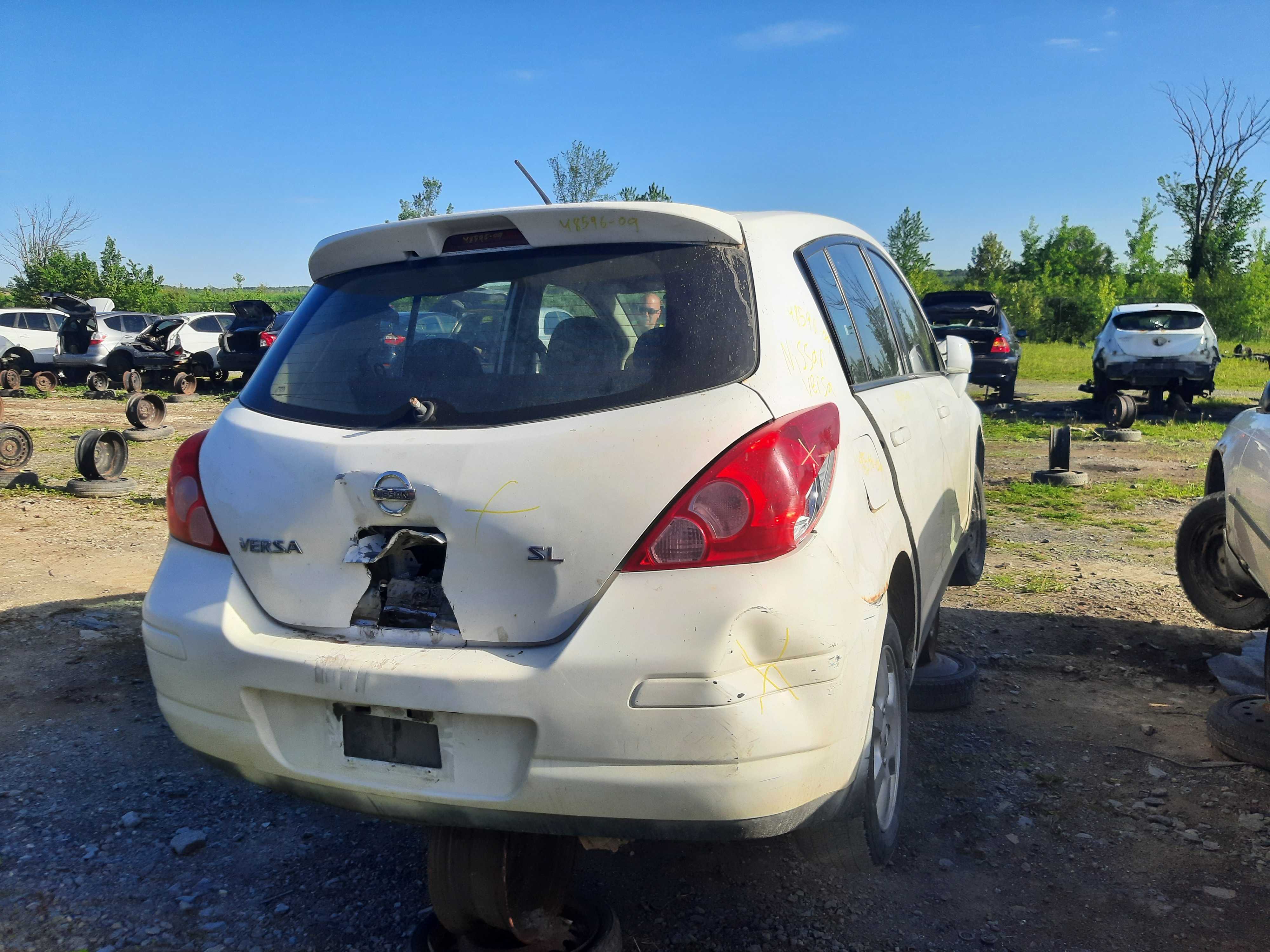 NISSAN VERSA 2009