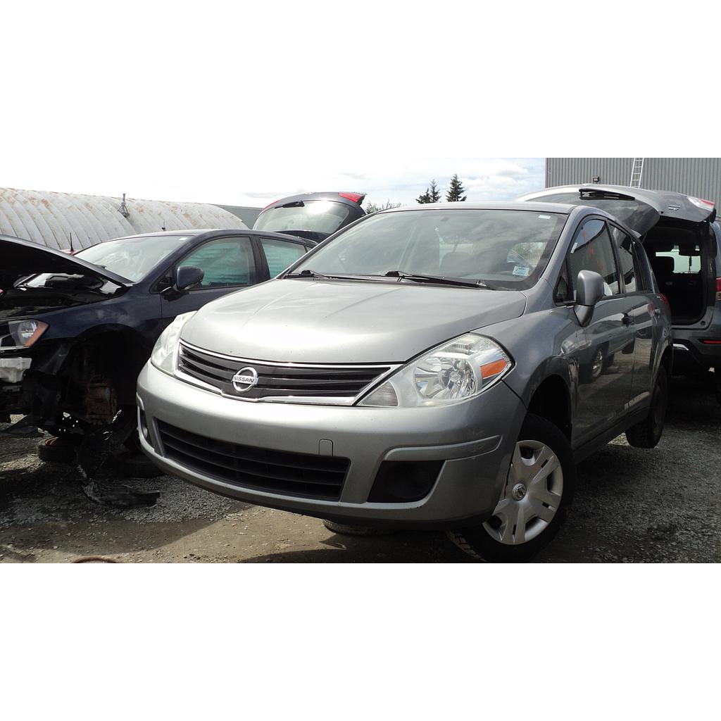 NISSAN VERSA 2010