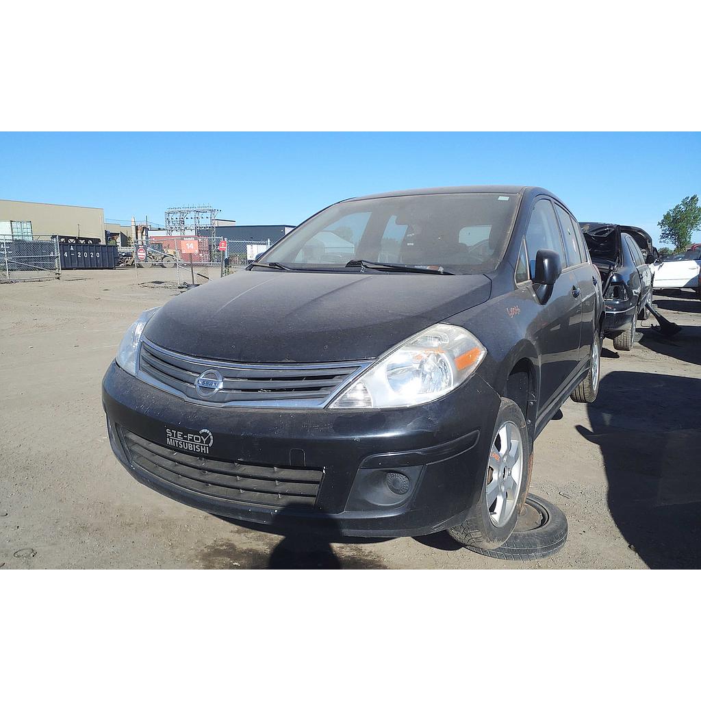 NISSAN VERSA 2010