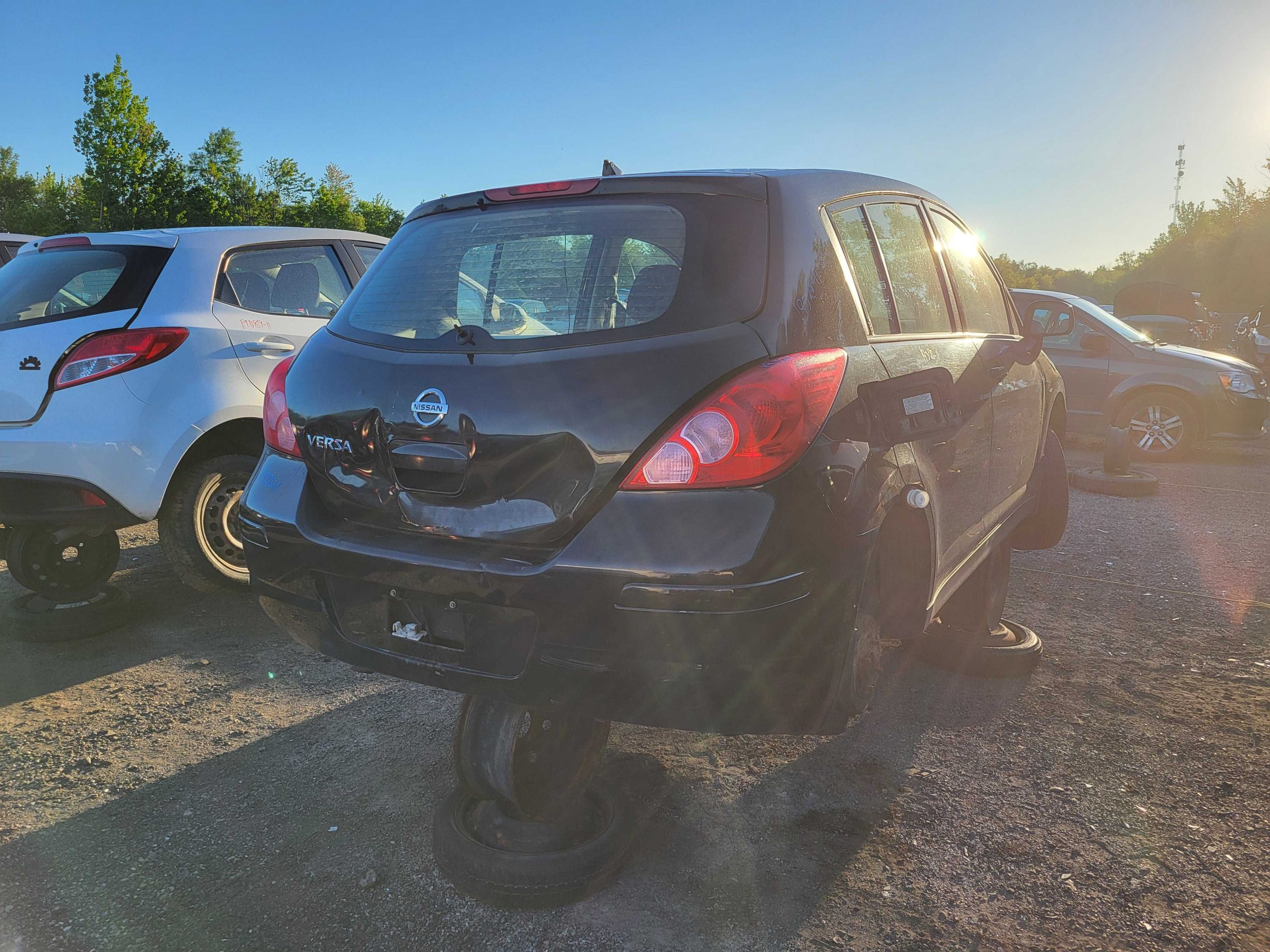 NISSAN VERSA 2011