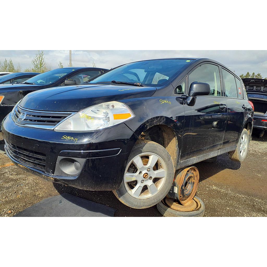 NISSAN VERSA 2011