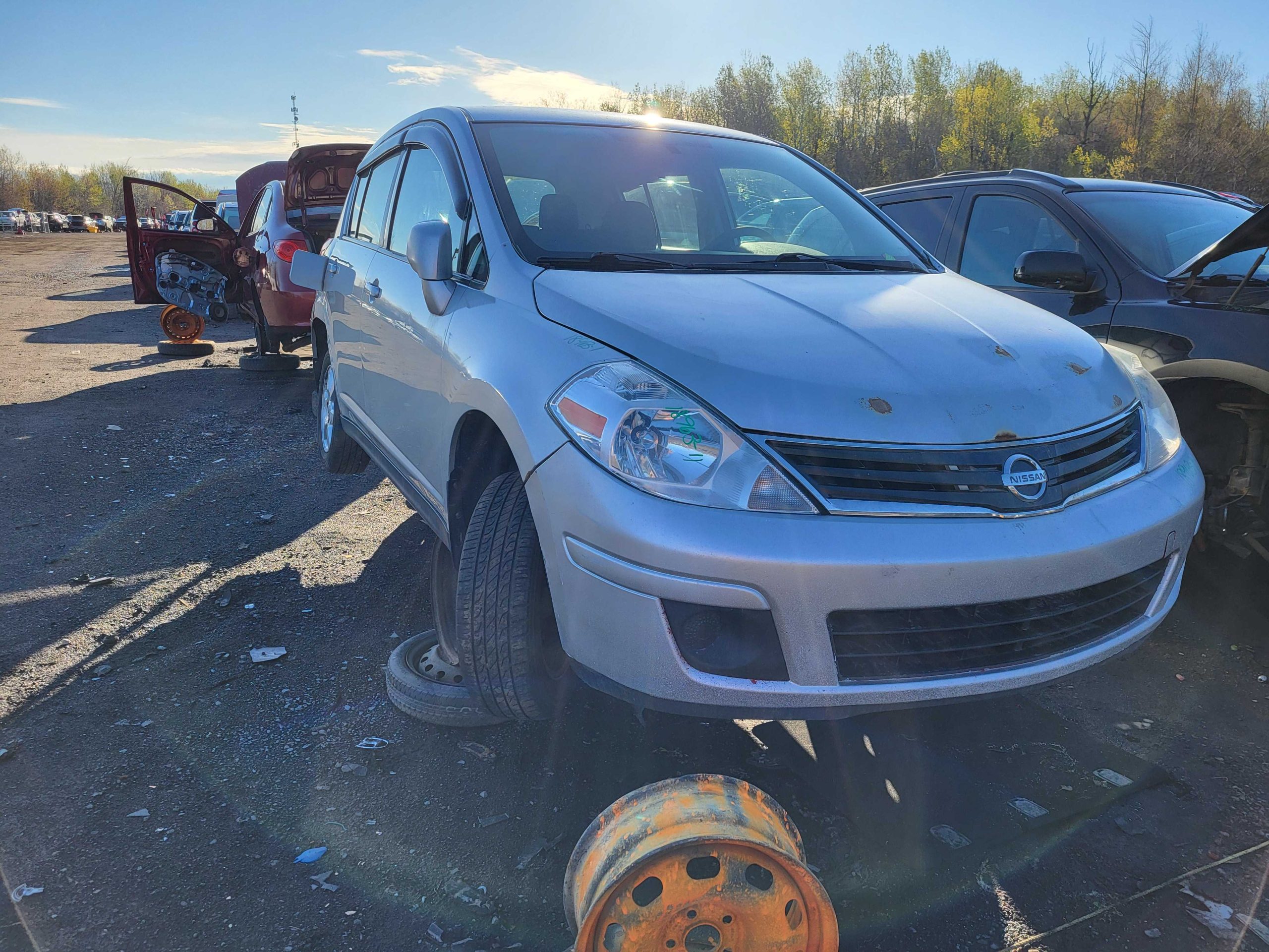 NISSAN VERSA 2011