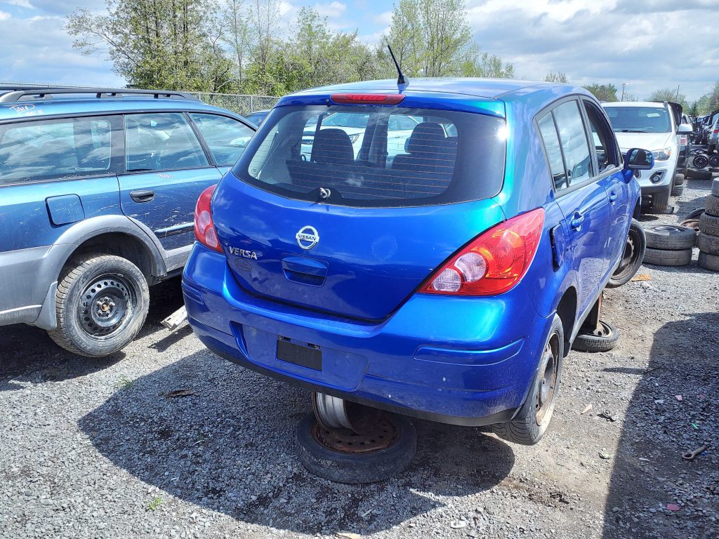 NISSAN VERSA 2012