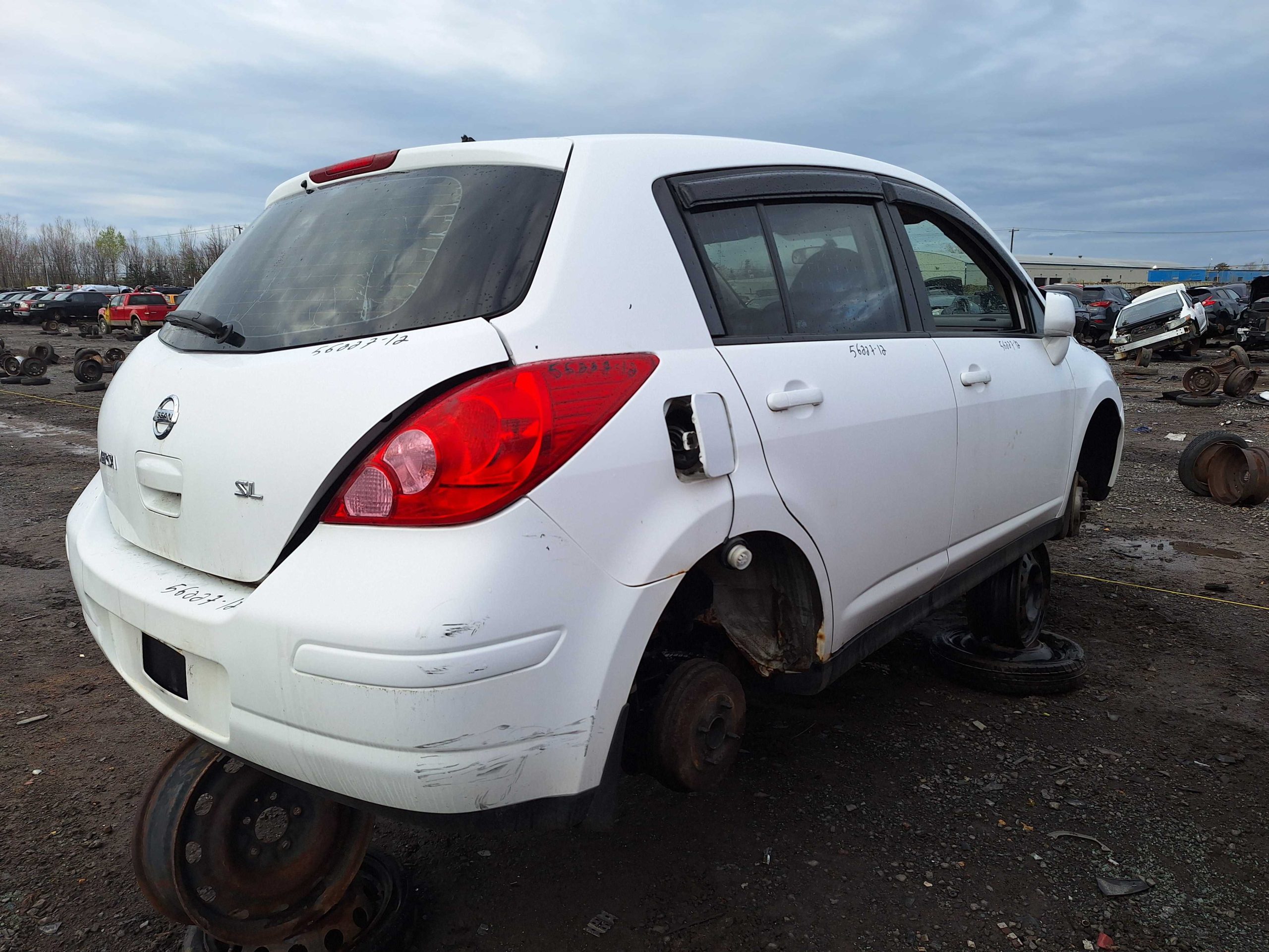 NISSAN VERSA 2012