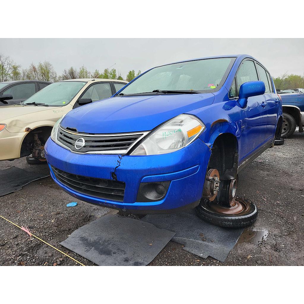 NISSAN VERSA 2012