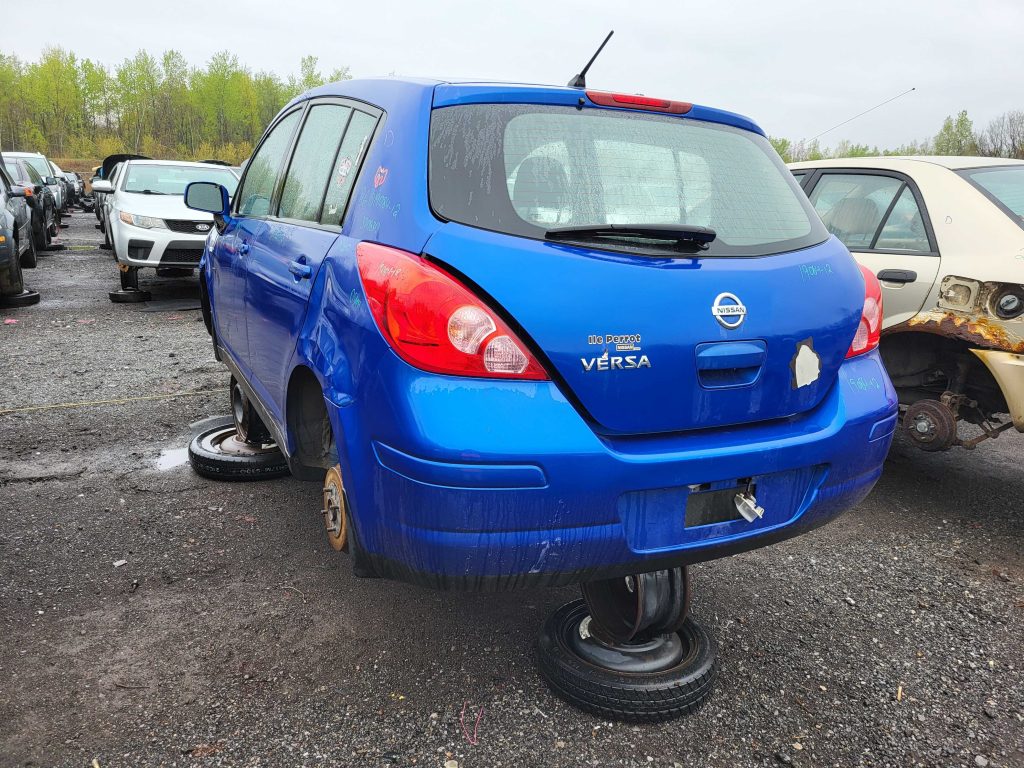 NISSAN VERSA 2012