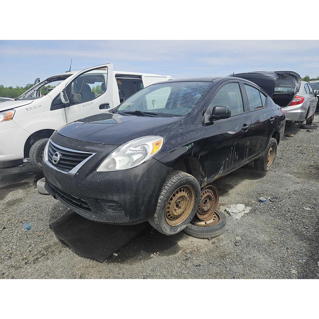 NISSAN VERSA 2013