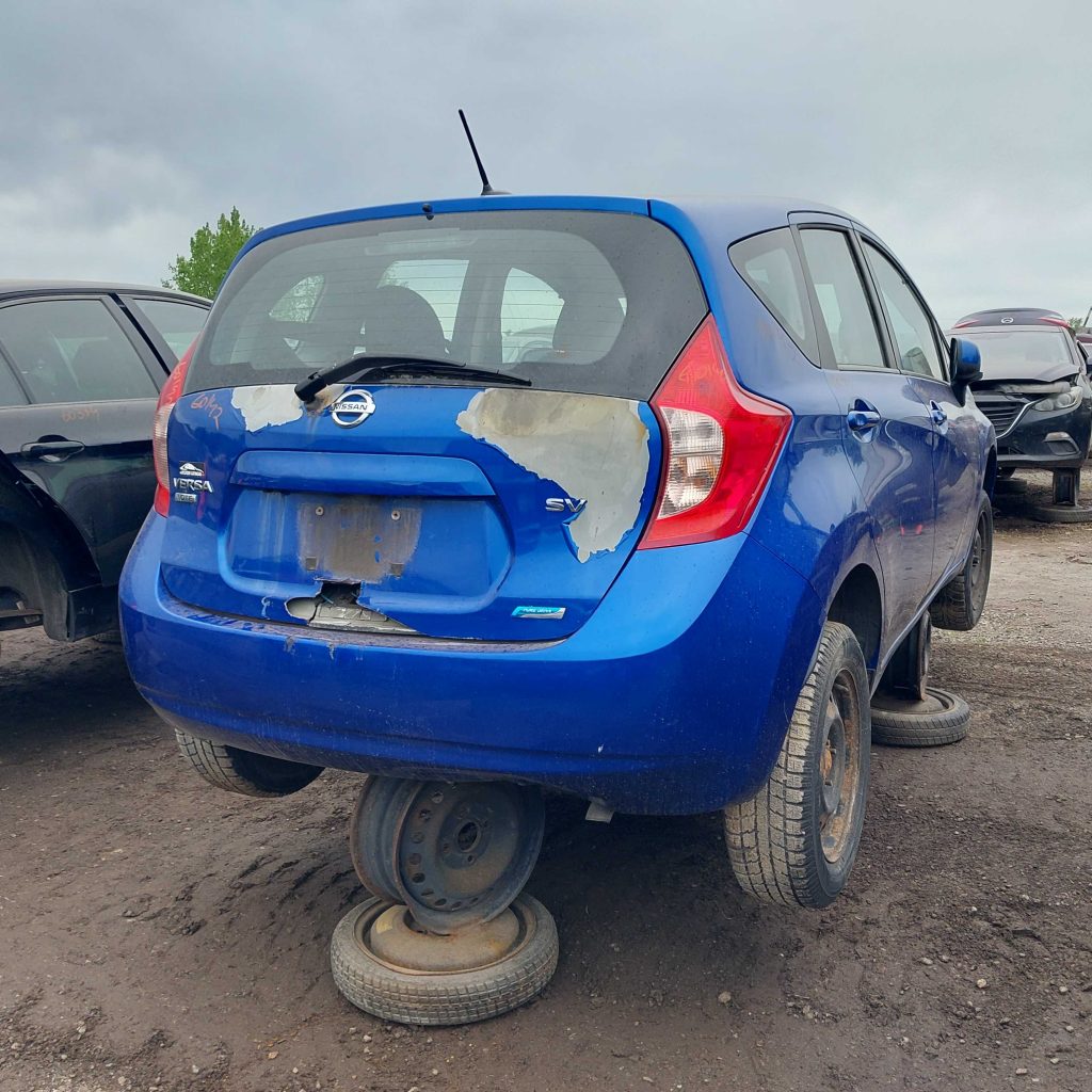 NISSAN VERSA 2014