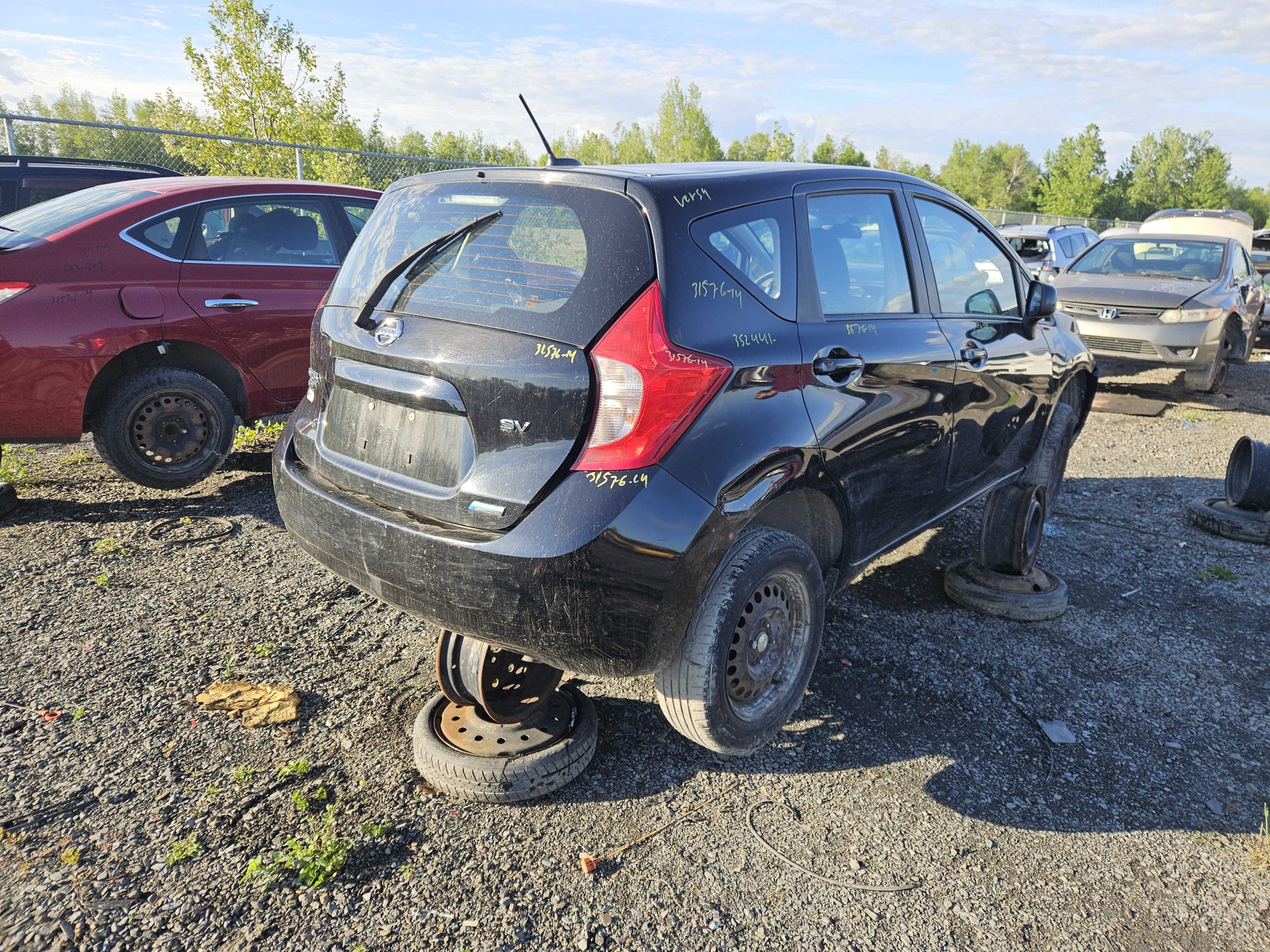 NISSAN VERSA 2014