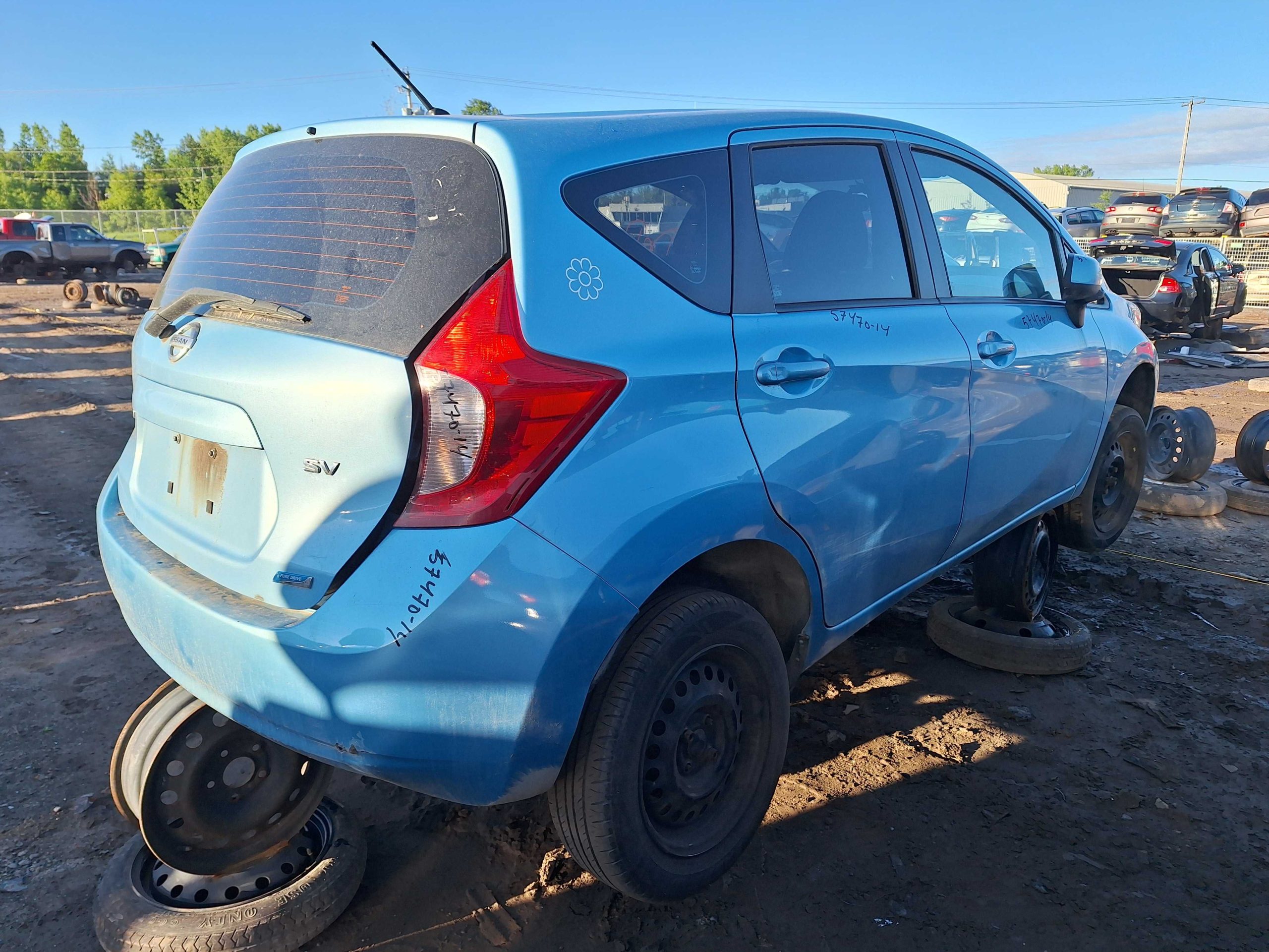 NISSAN VERSA 2014