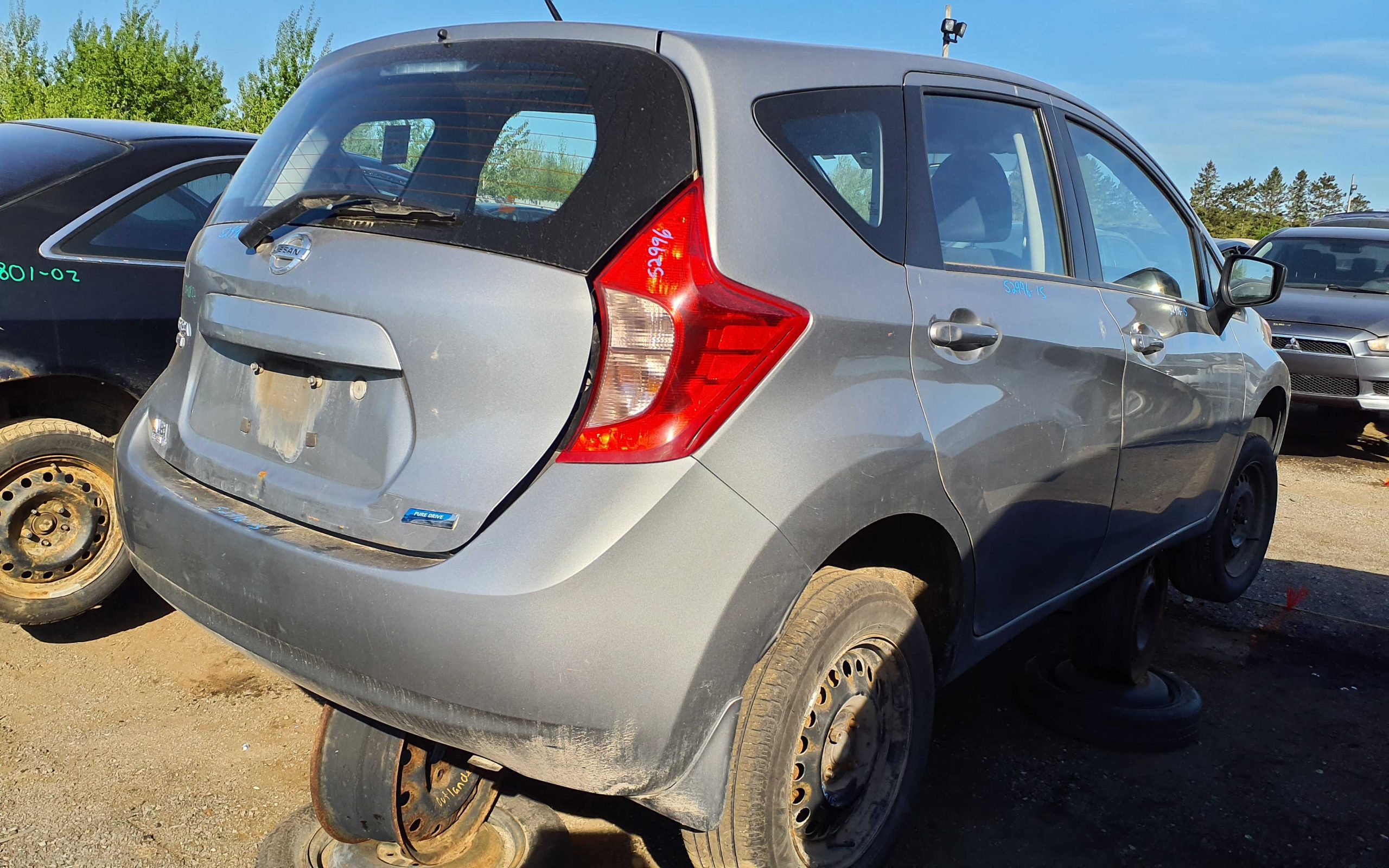 NISSAN VERSA 2015