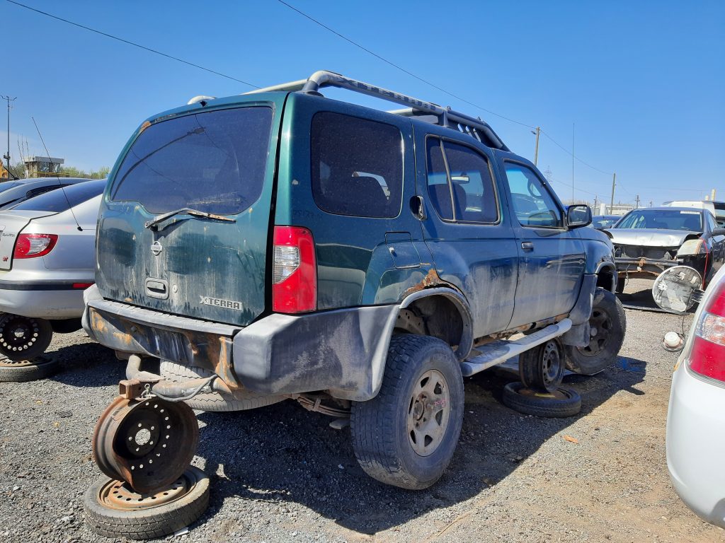 NISSAN XTERRA 2001