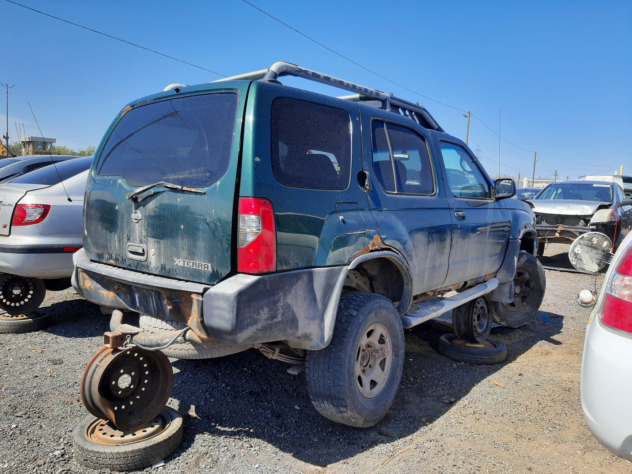 NISSAN XTERRA 2001