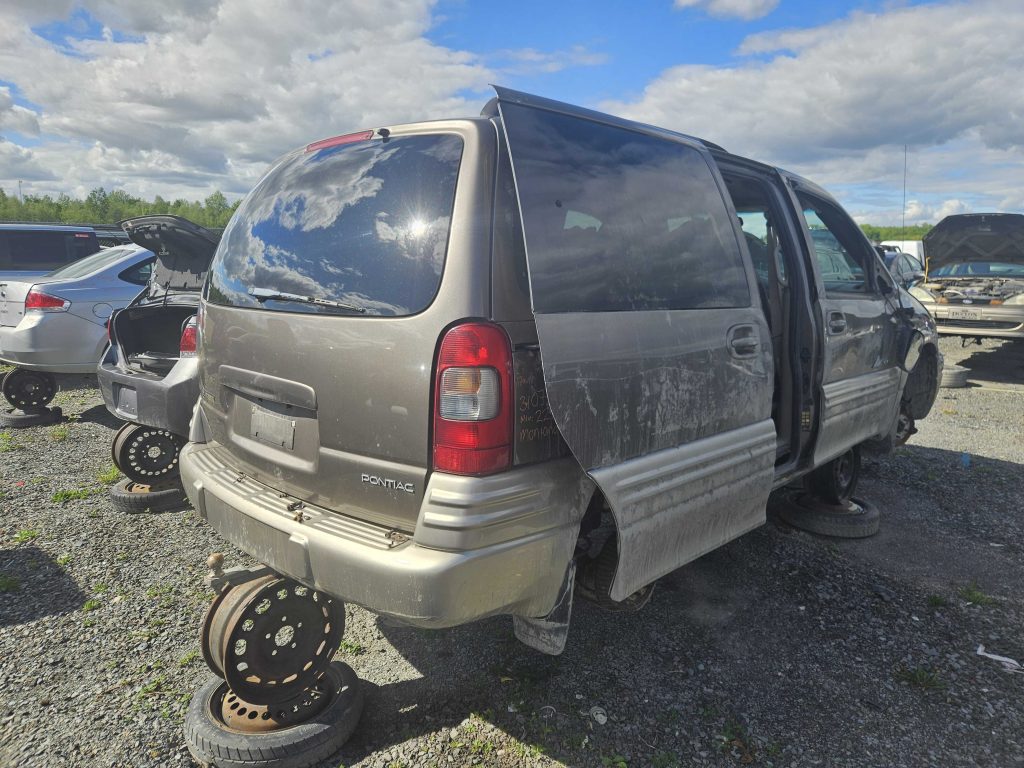PONTIAC MONTANA 2004