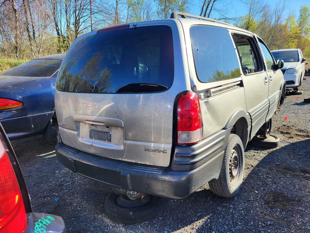 PONTIAC MONTANA 2004
