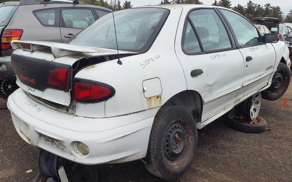 PONTIAC SUNFIRE 2000