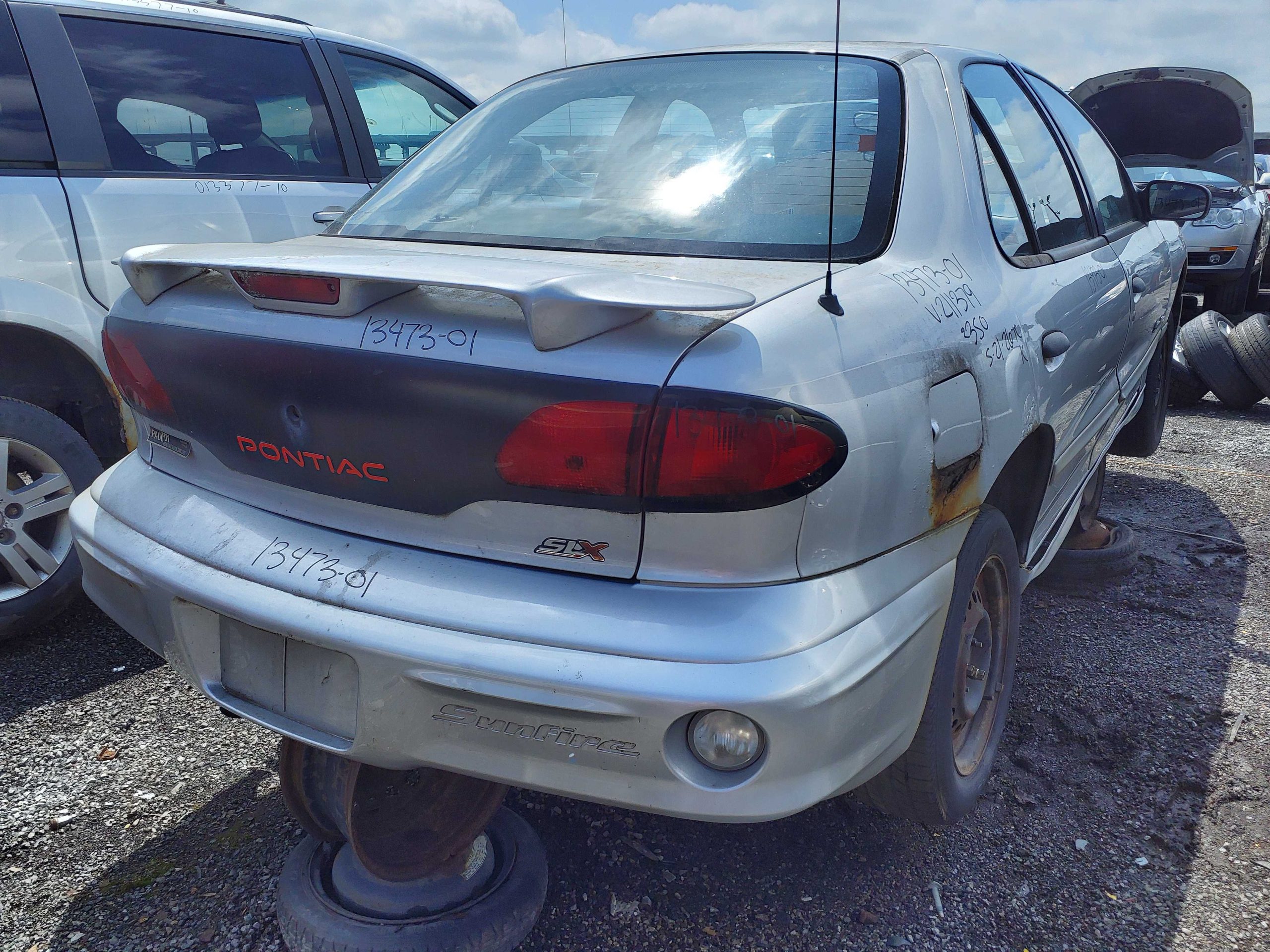 PONTIAC SUNFIRE 2001