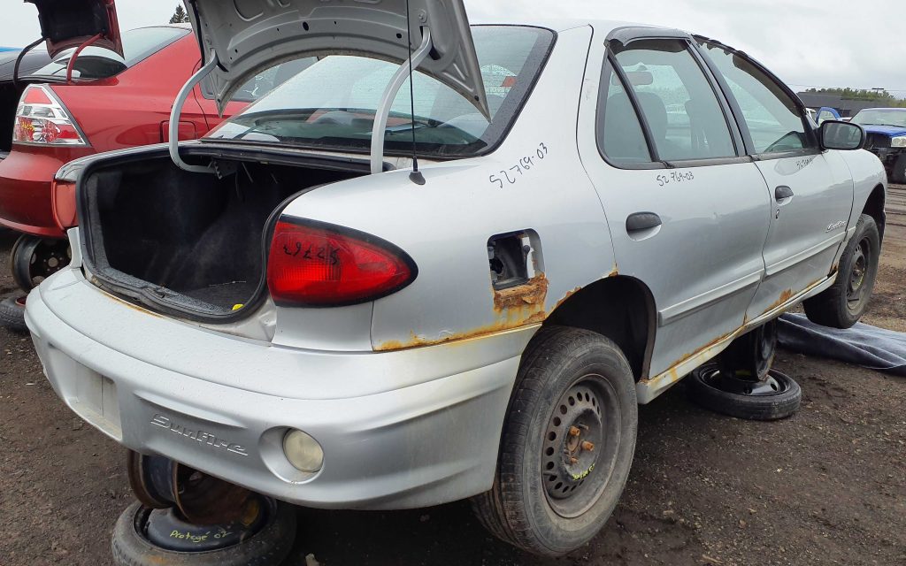 PONTIAC SUNFIRE 2003