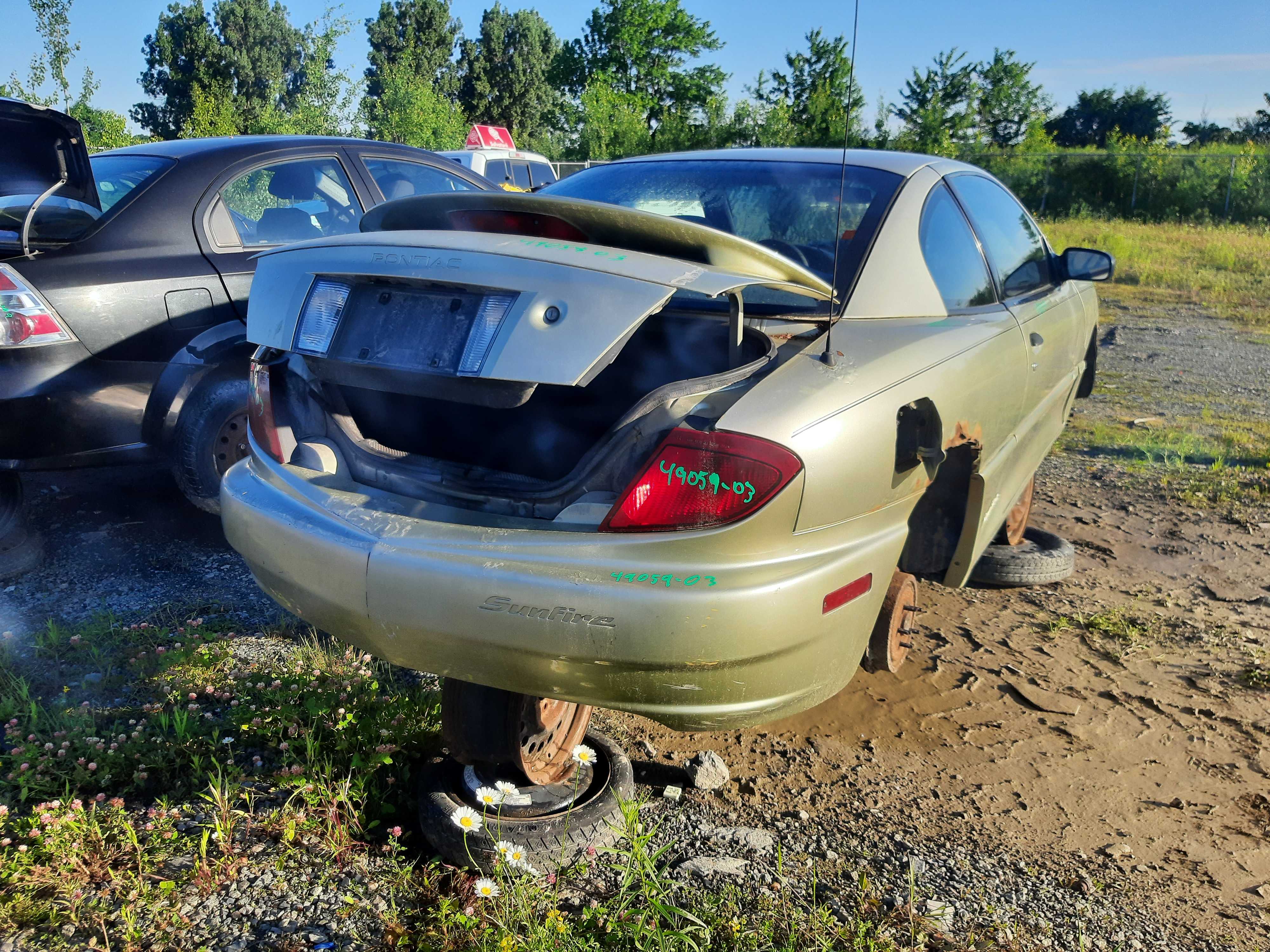 PONTIAC SUNFIRE 2003