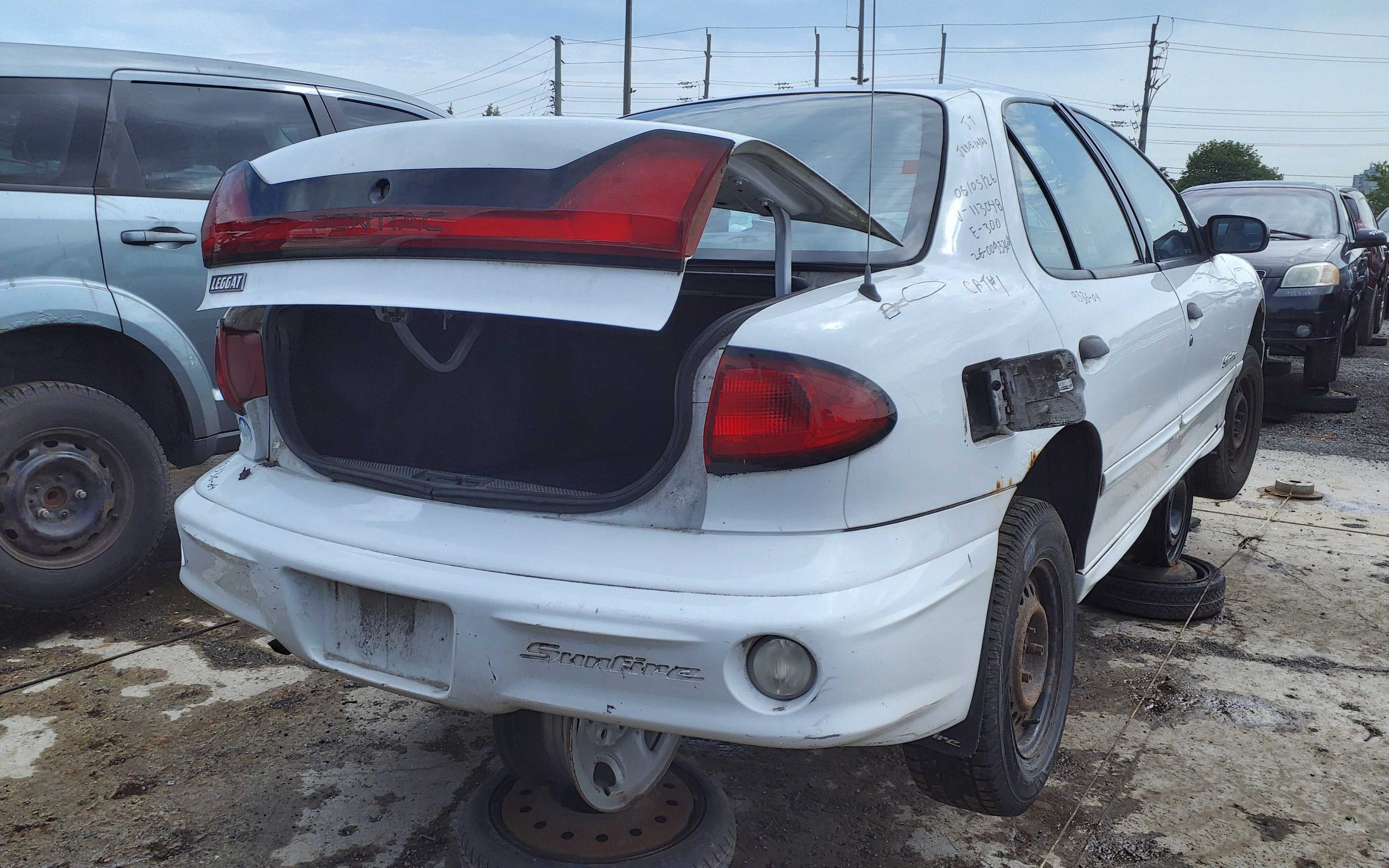 PONTIAC SUNFIRE 2004
