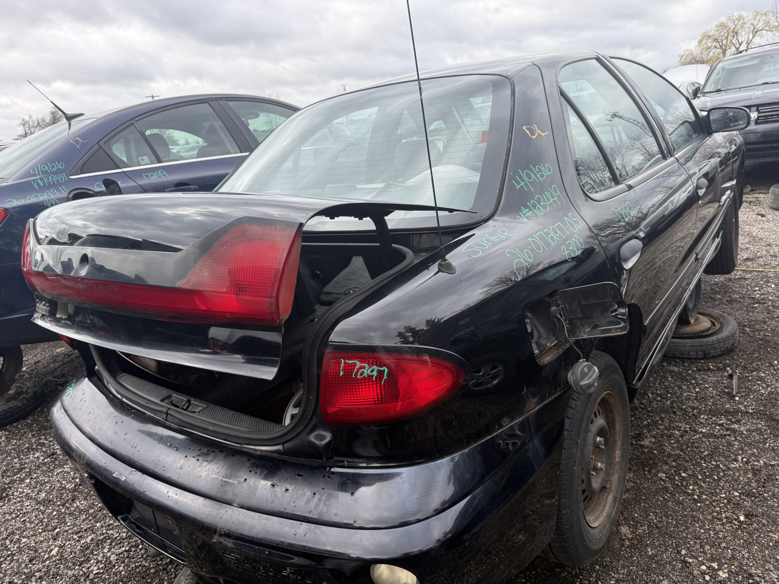 PONTIAC SUNFIRE 2005