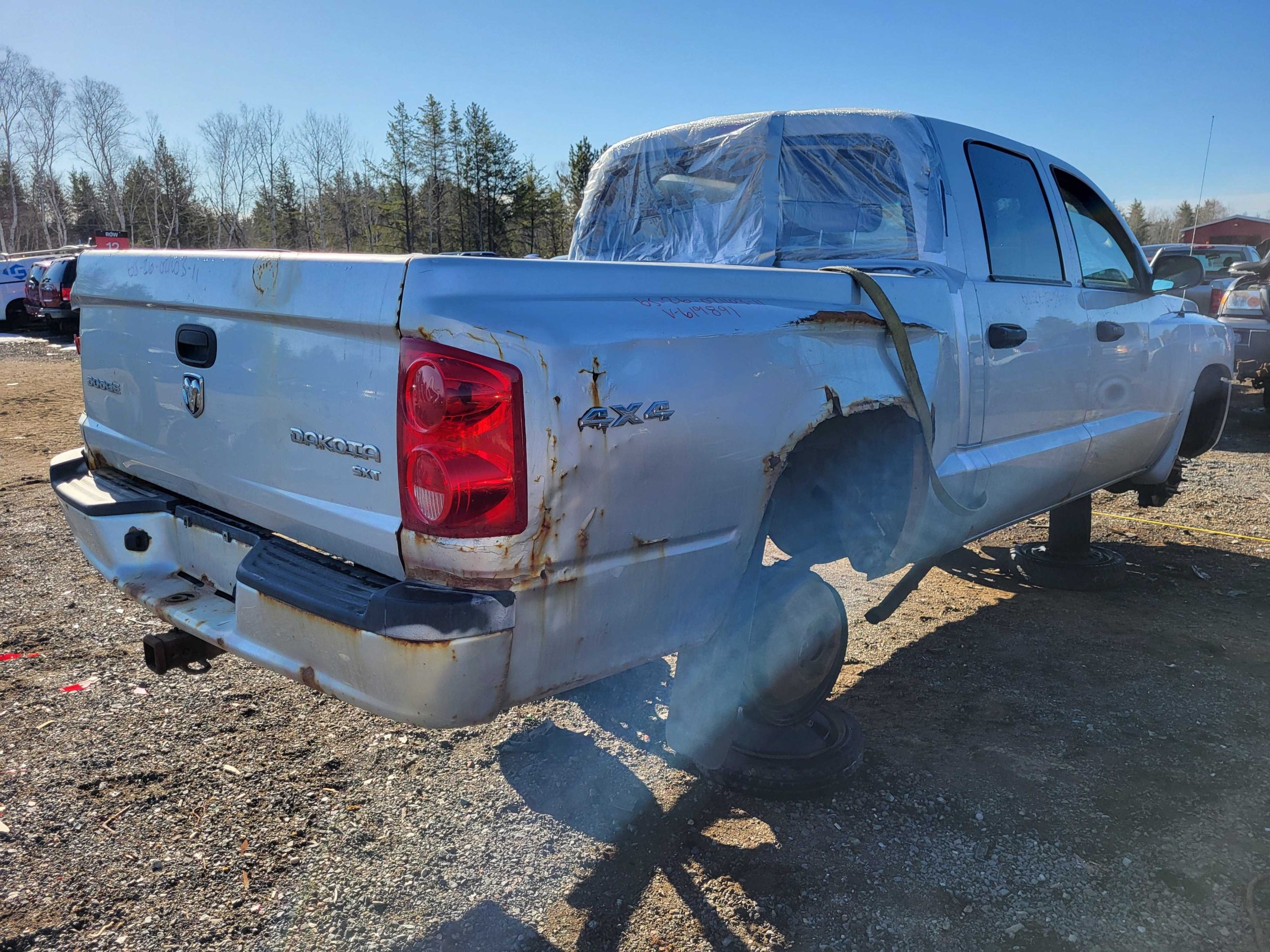 RAM DAKOTA 2011